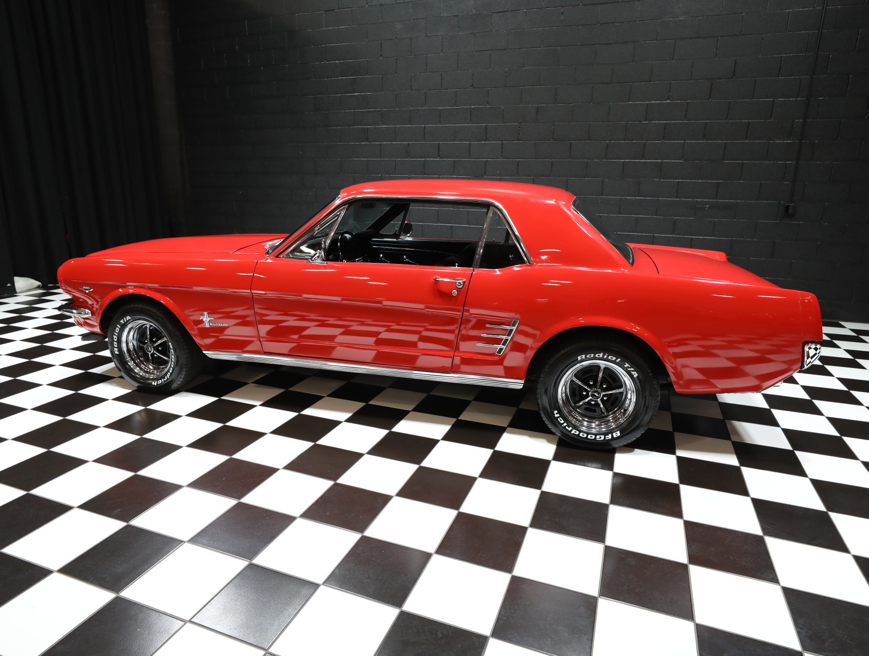 1966 Ford Mustang 27