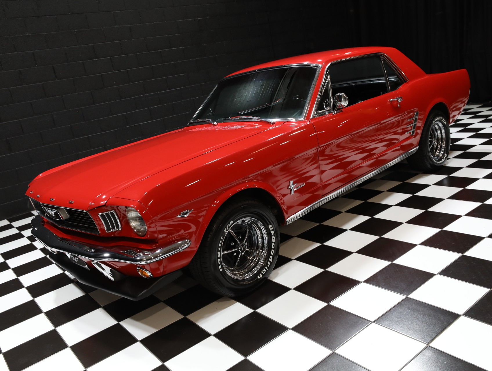 1966 Ford Mustang 4