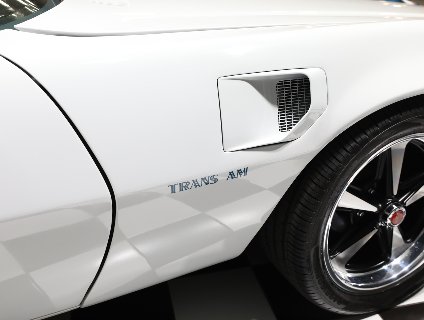 1970 Pontiac Firebird 18