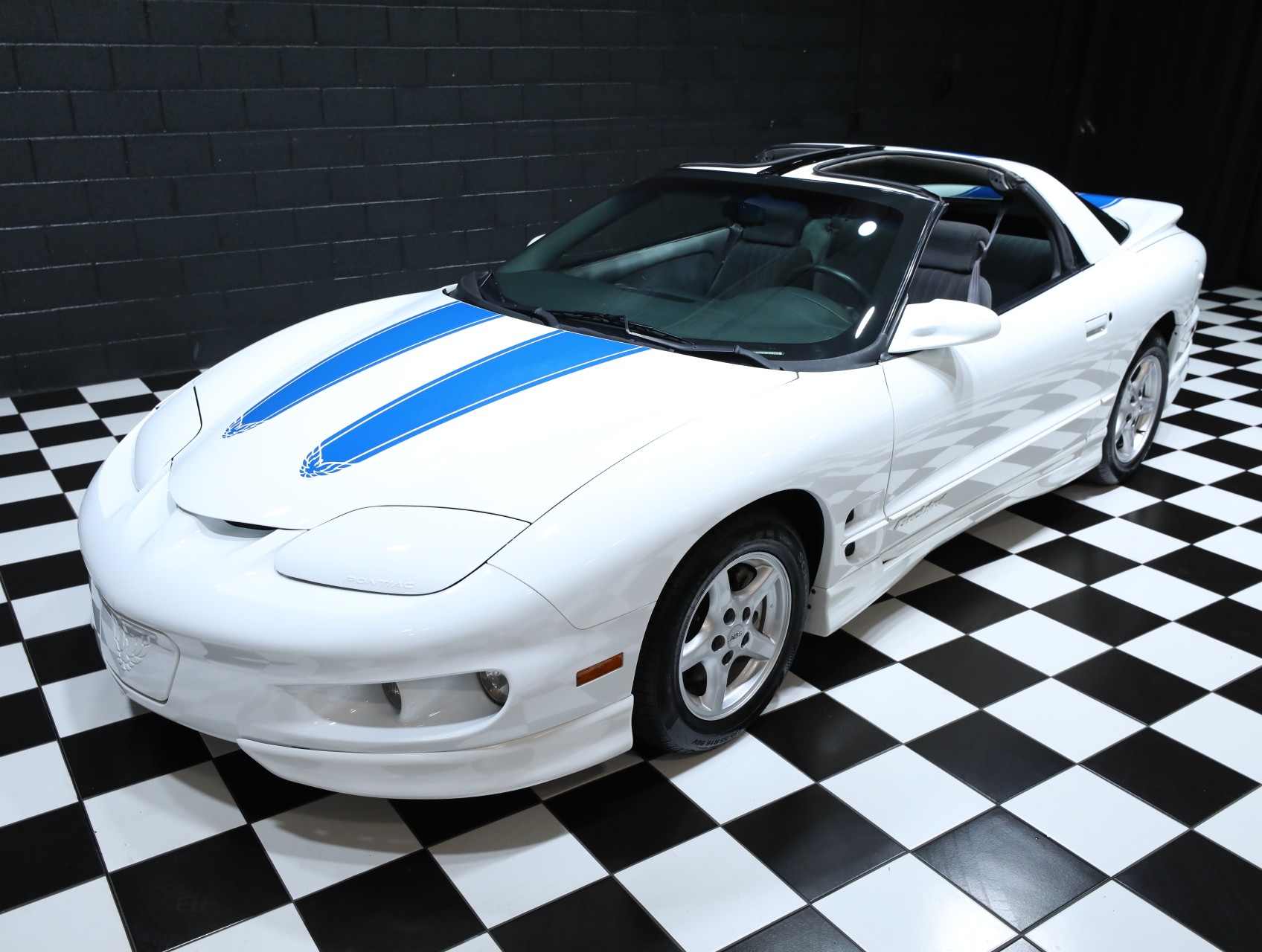 1999 Pontiac Firebird 12
