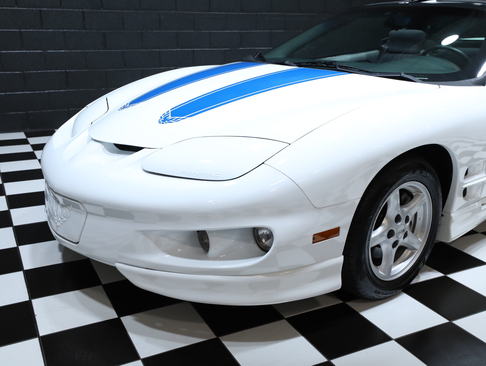 1999 Pontiac Firebird 13