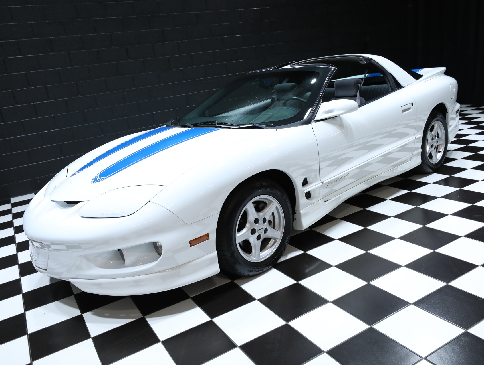 1999 Pontiac Firebird 15