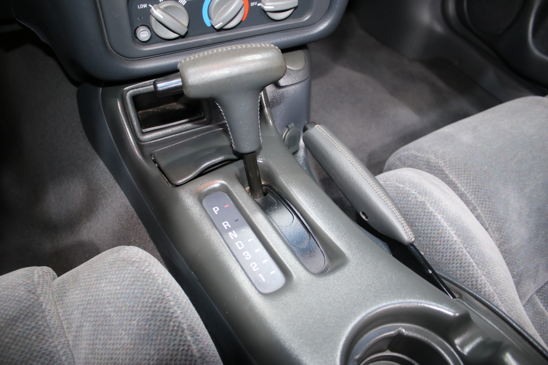 1999 Pontiac Firebird 61