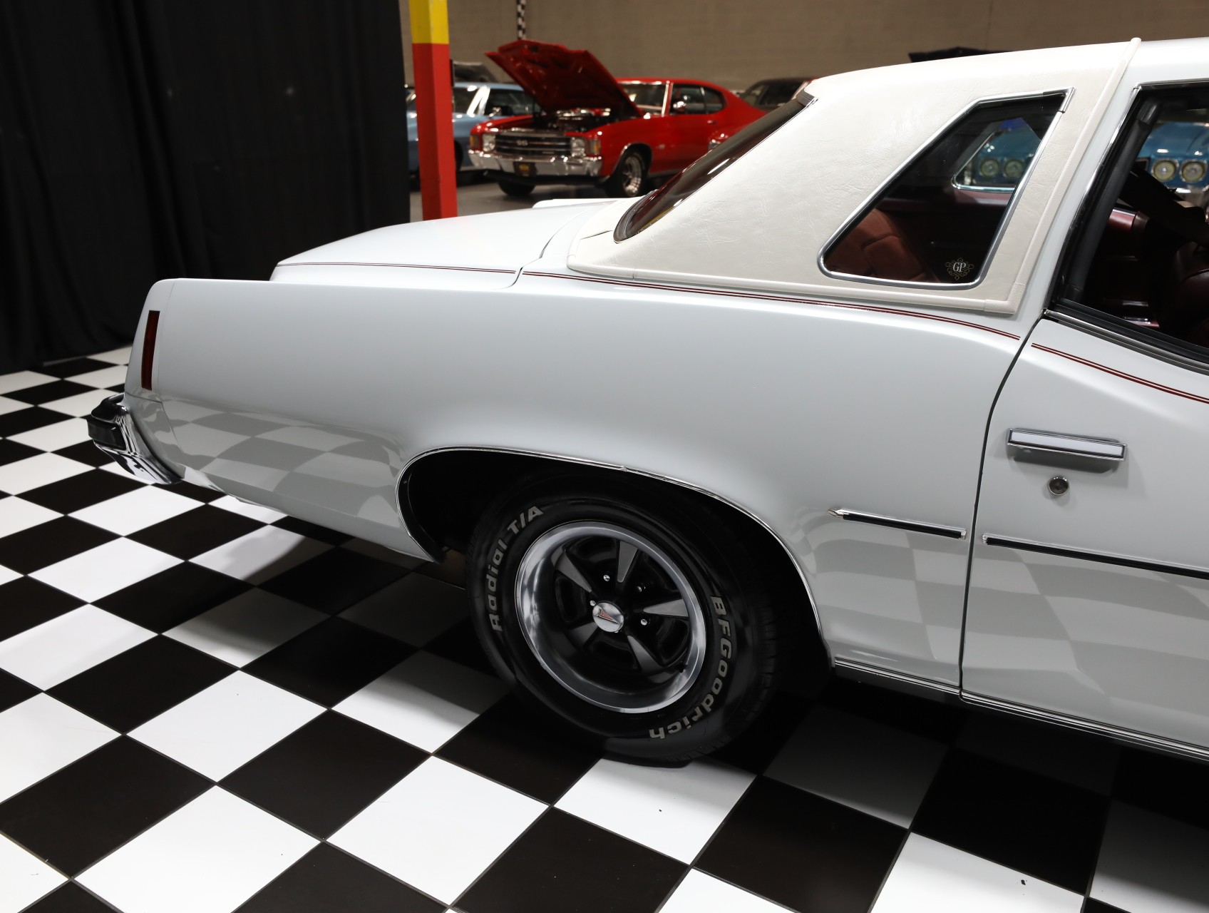 1974 Pontiac Grand Prix 20