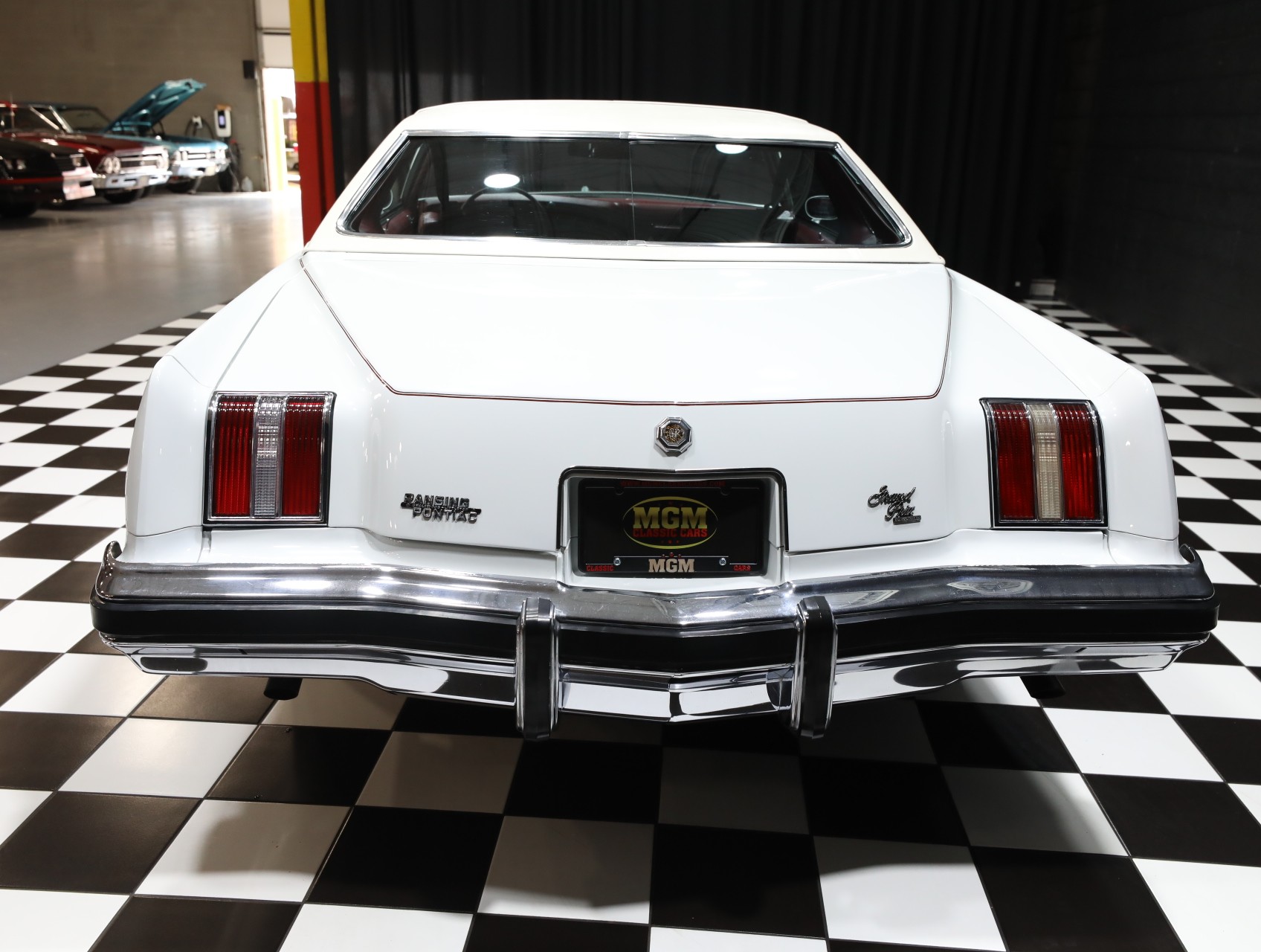 1974 Pontiac Grand Prix 25