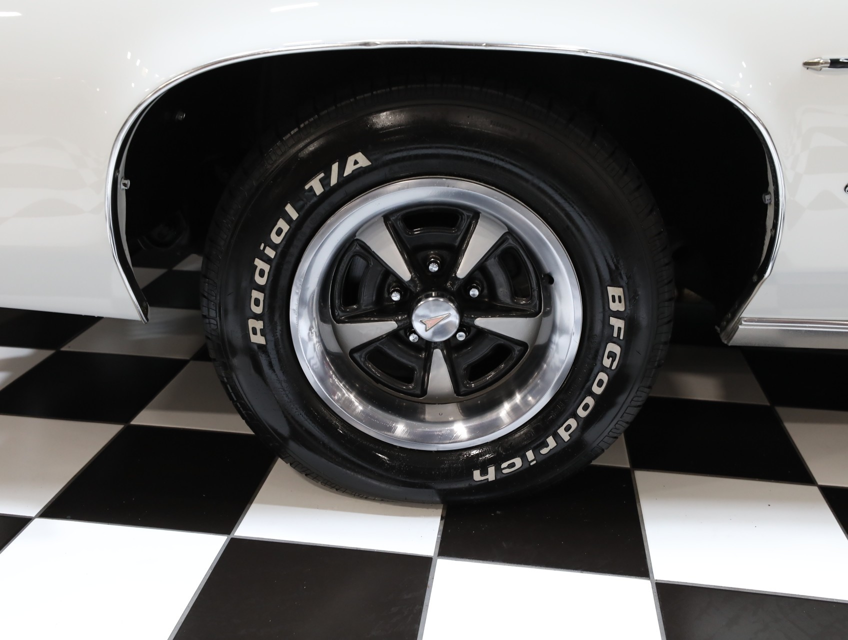 1974 Pontiac Grand Prix 36