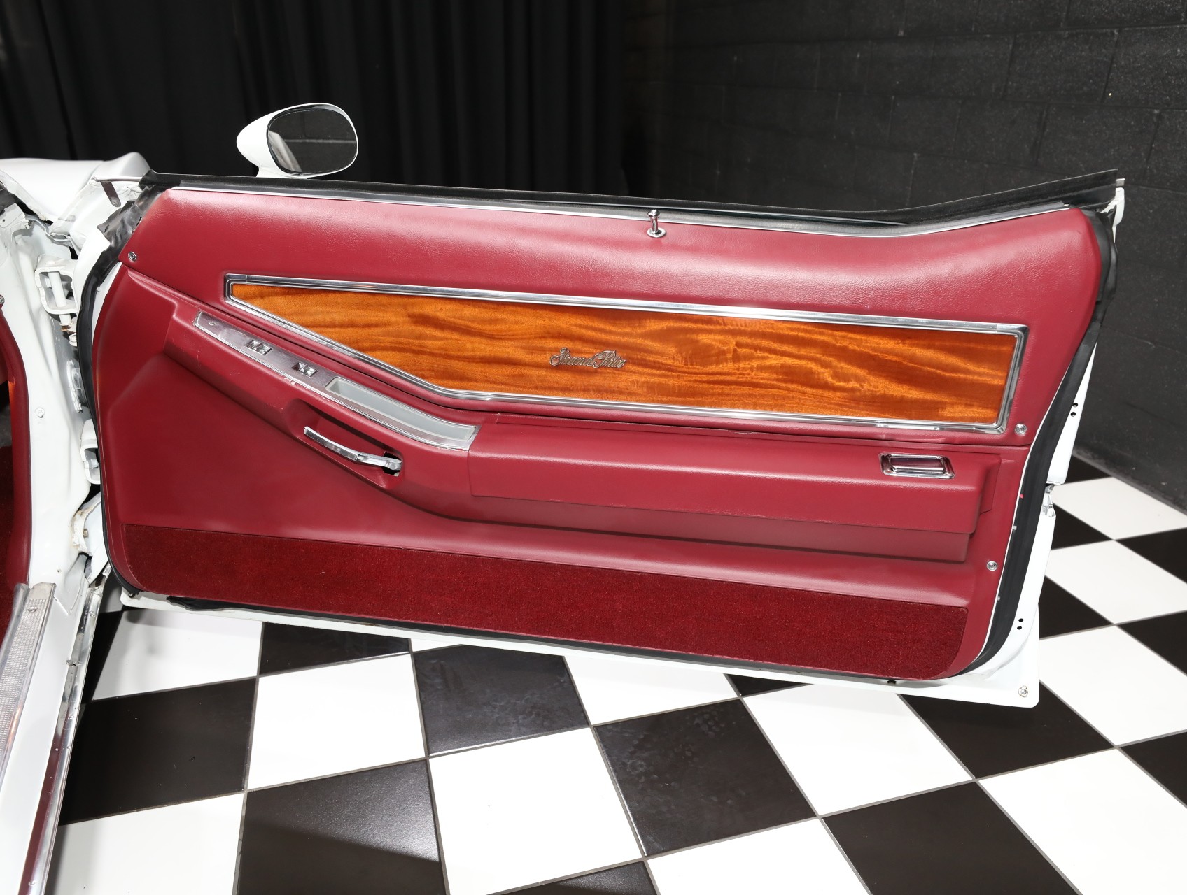 1974 Pontiac Grand Prix 39