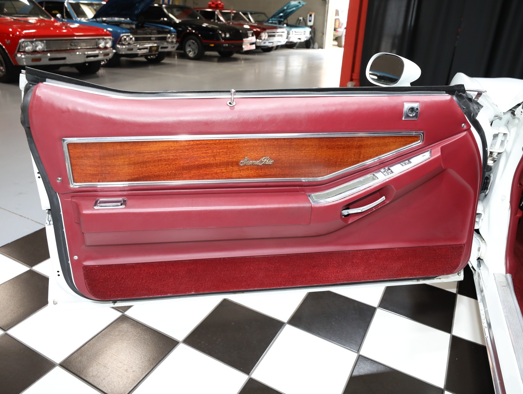 1974 Pontiac Grand Prix 48