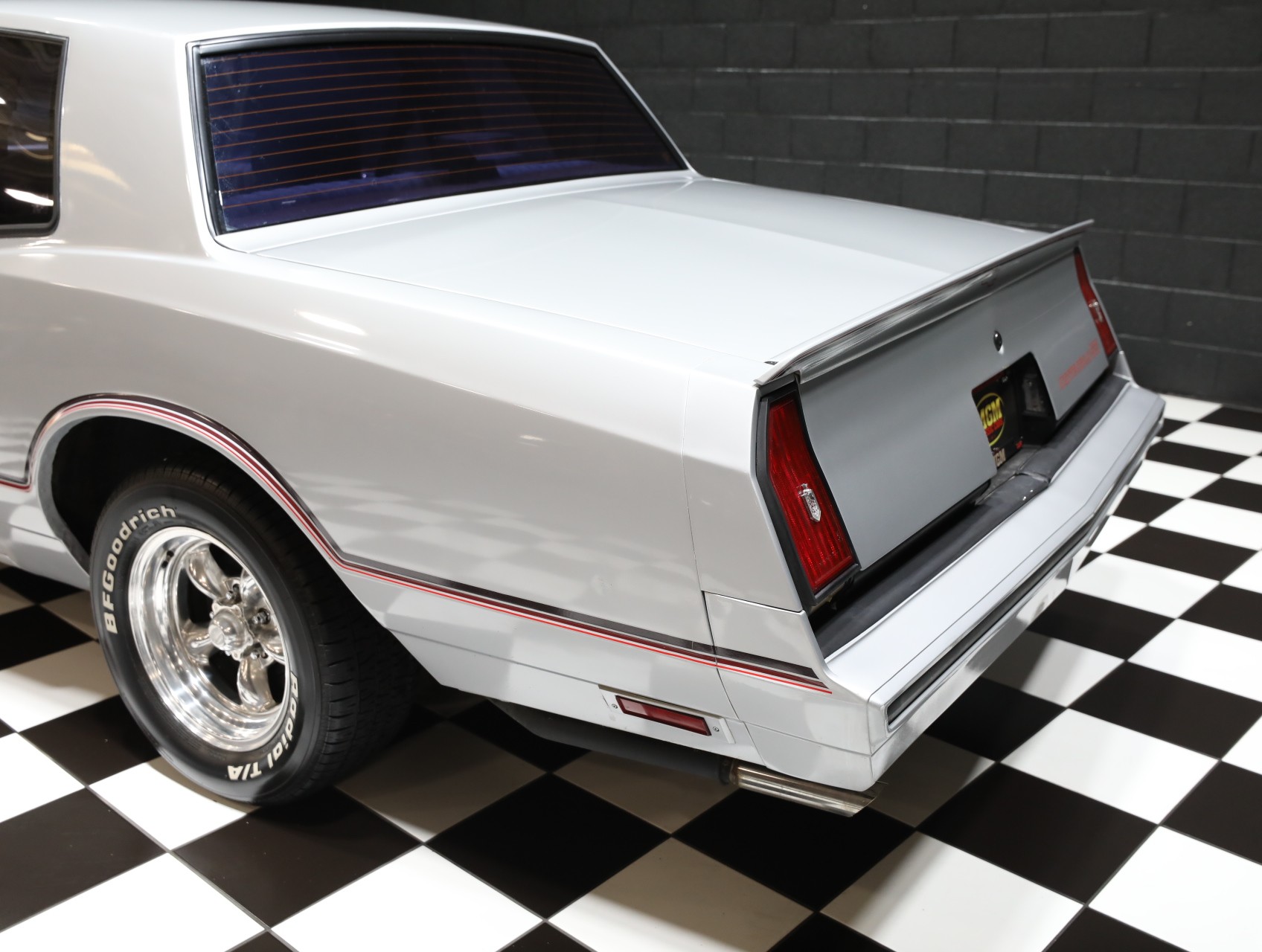 1985 Chevrolet Monte Carlo 24