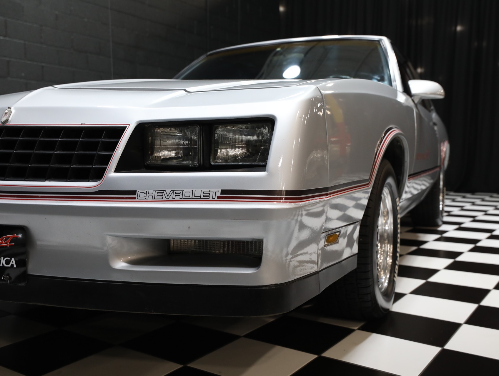 1985 Chevrolet Monte Carlo 9