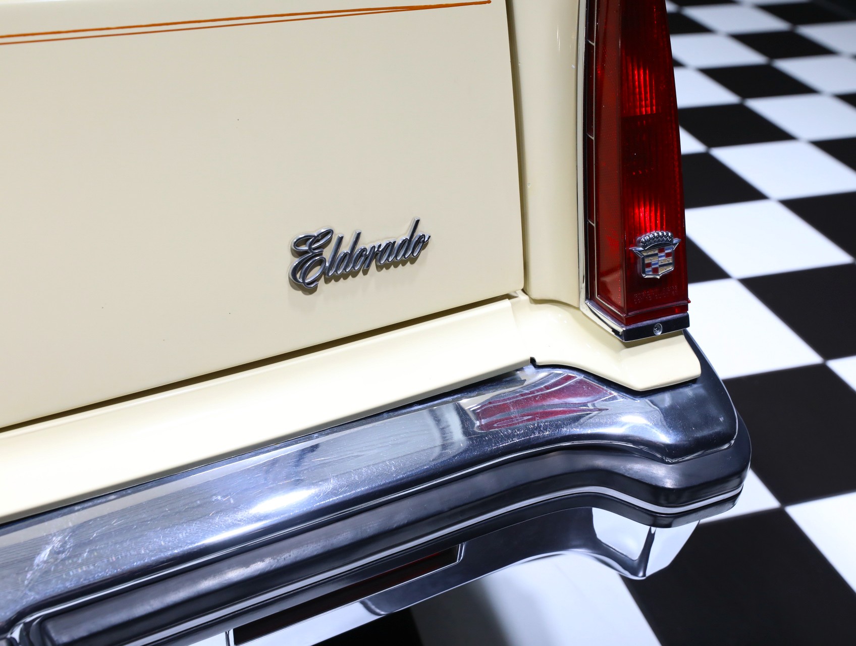 1985 Cadillac Eldorado 23