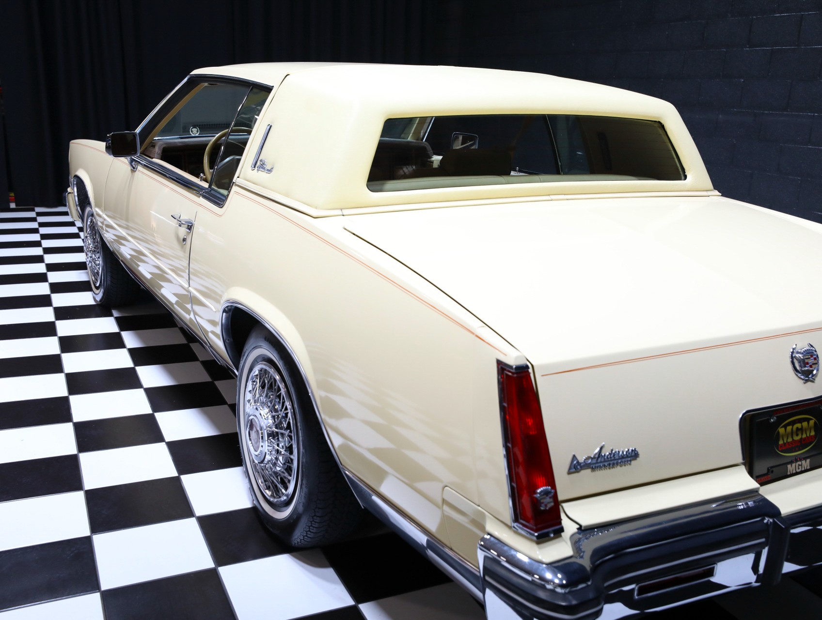 1985 Cadillac Eldorado 29