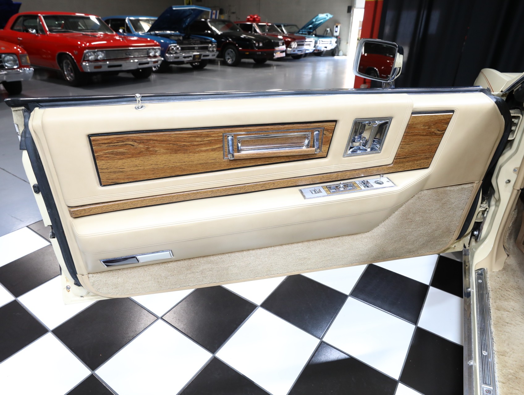 1985 Cadillac Eldorado 48