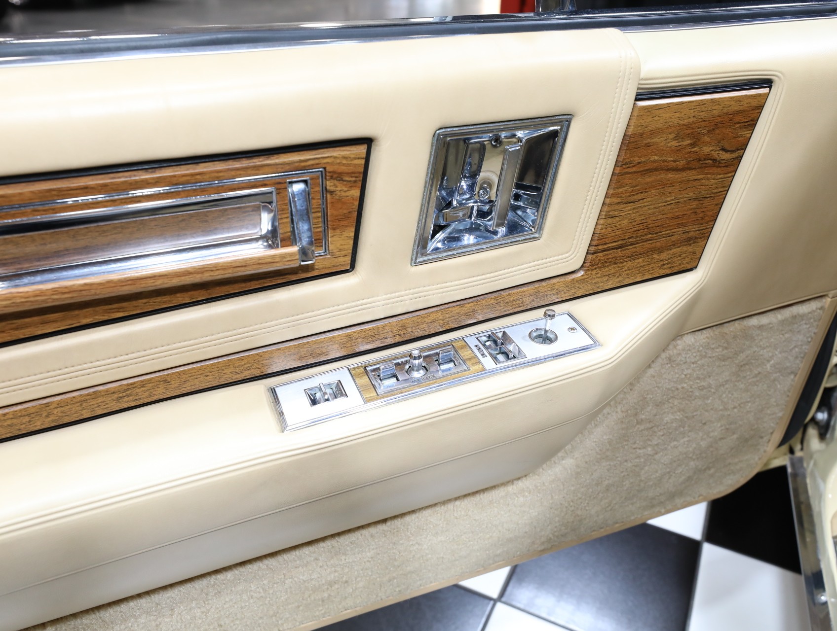 1985 Cadillac Eldorado 49