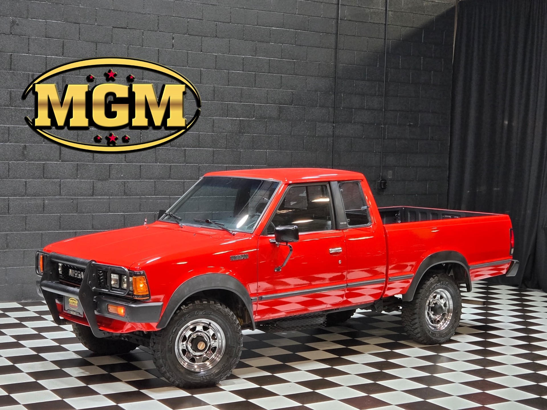 1985 Nissan Pickup 1
