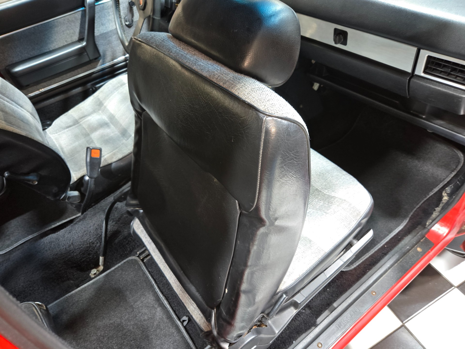 1985 Nissan Pickup 133