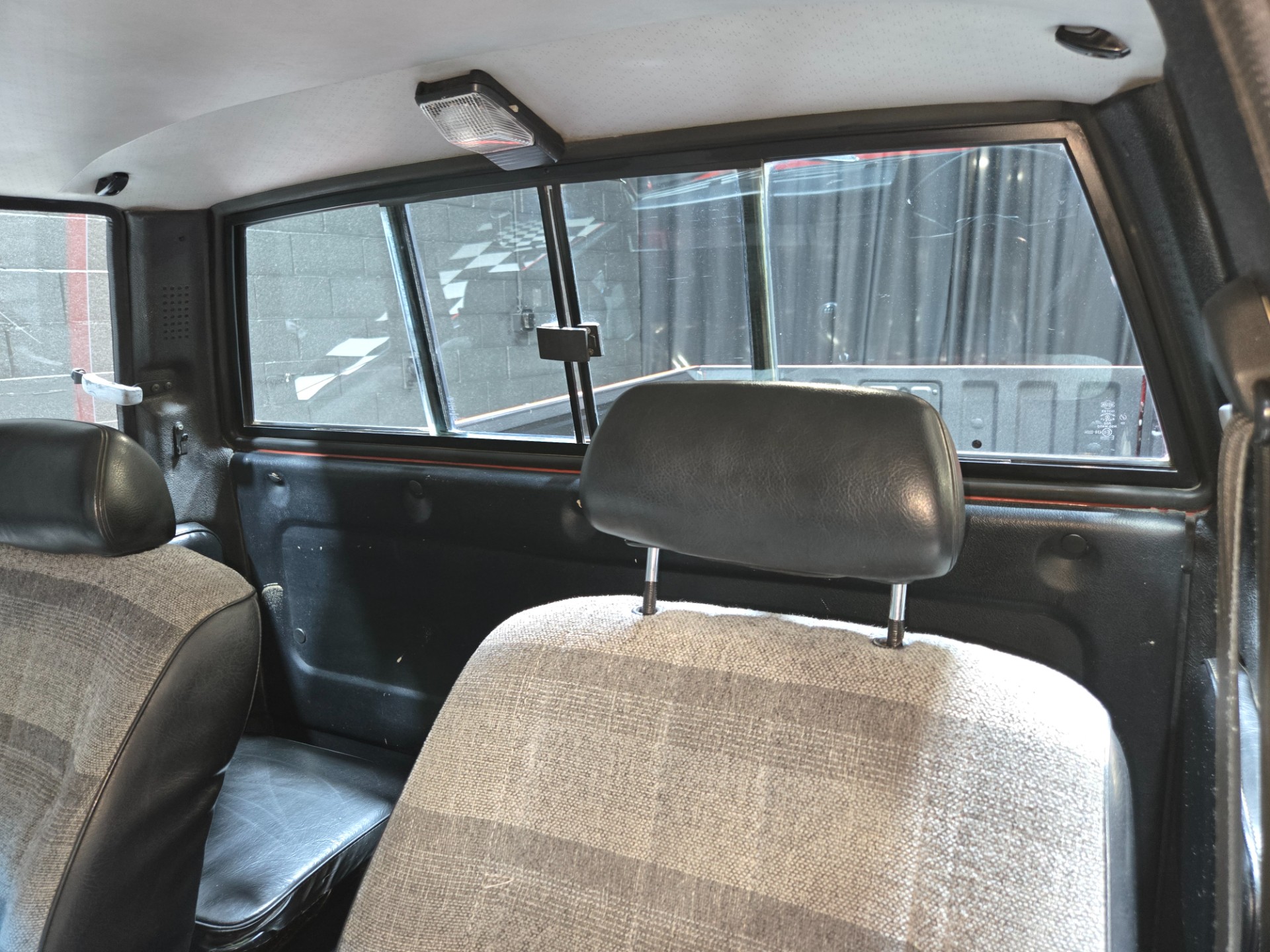 1985 Nissan Pickup 153