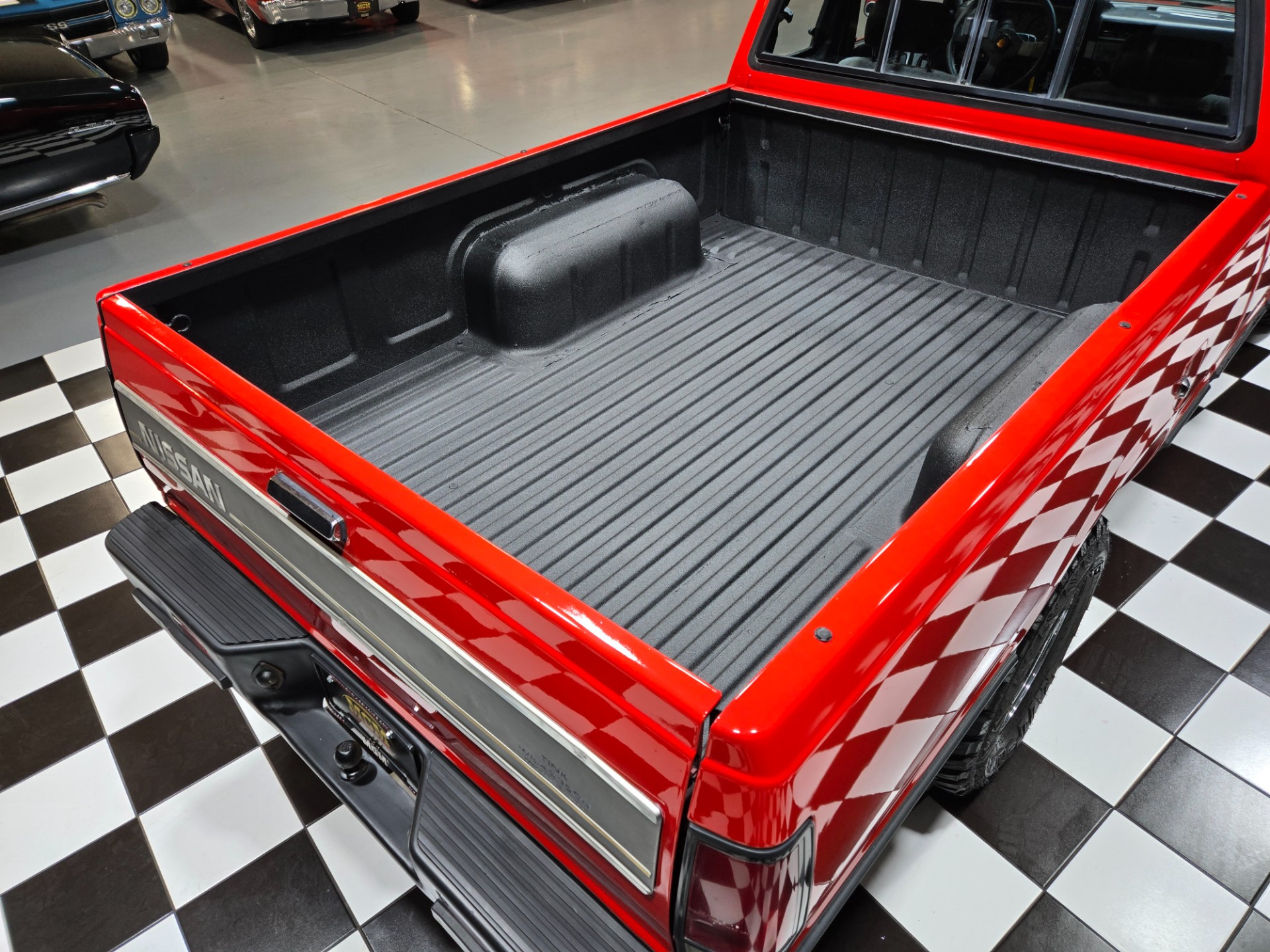 1985 Nissan Pickup 72