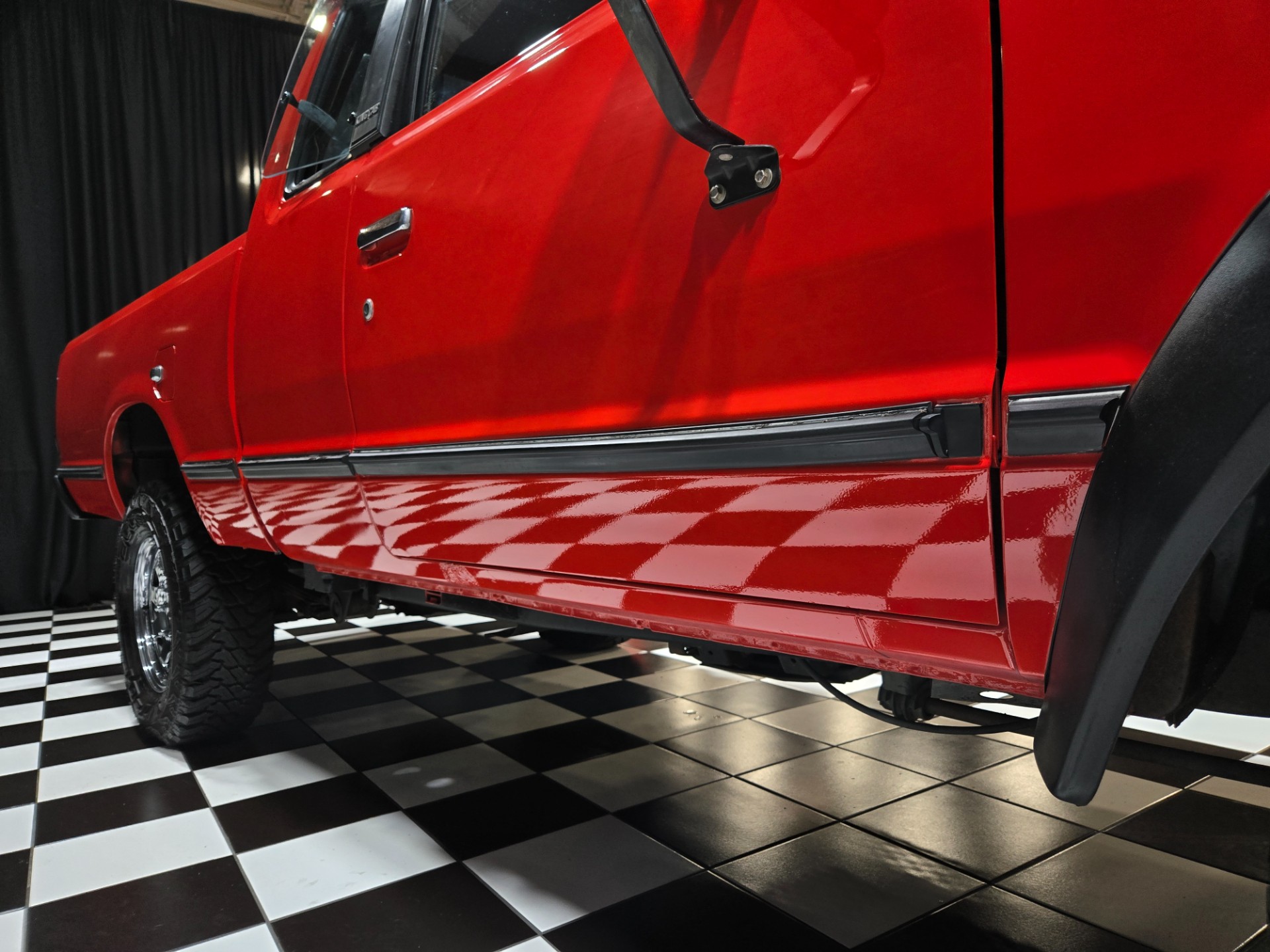 1985 Nissan Pickup 98