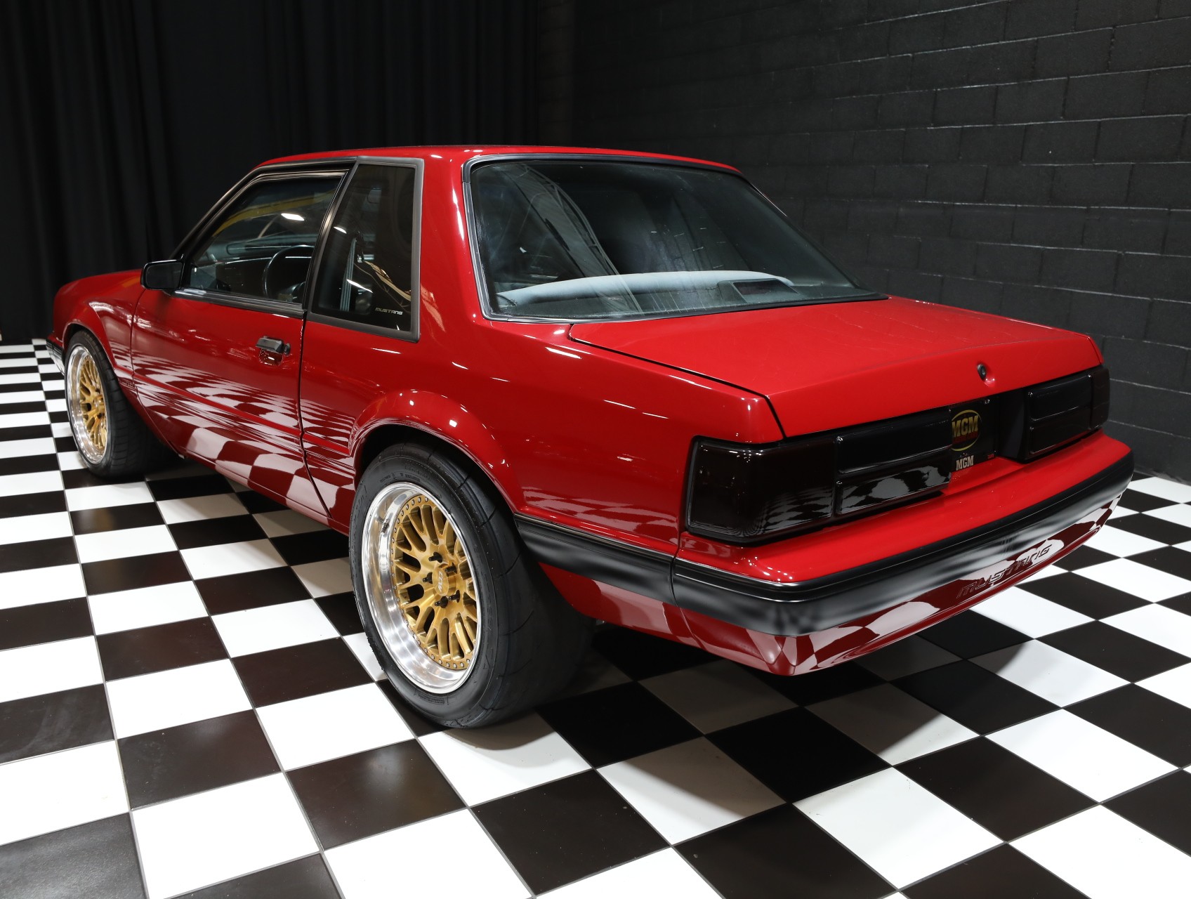 1989 Ford Mustang 29