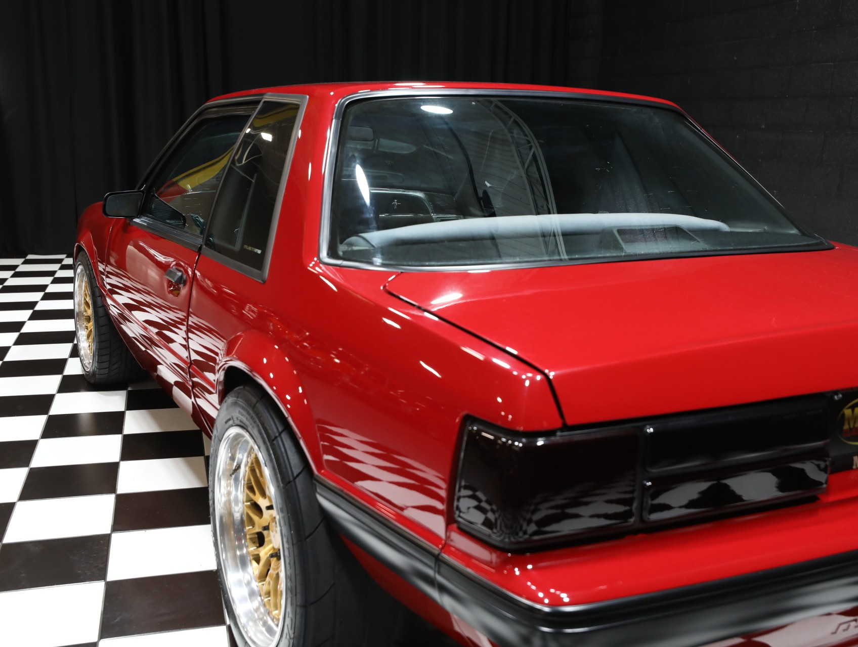 1989 Ford Mustang 31