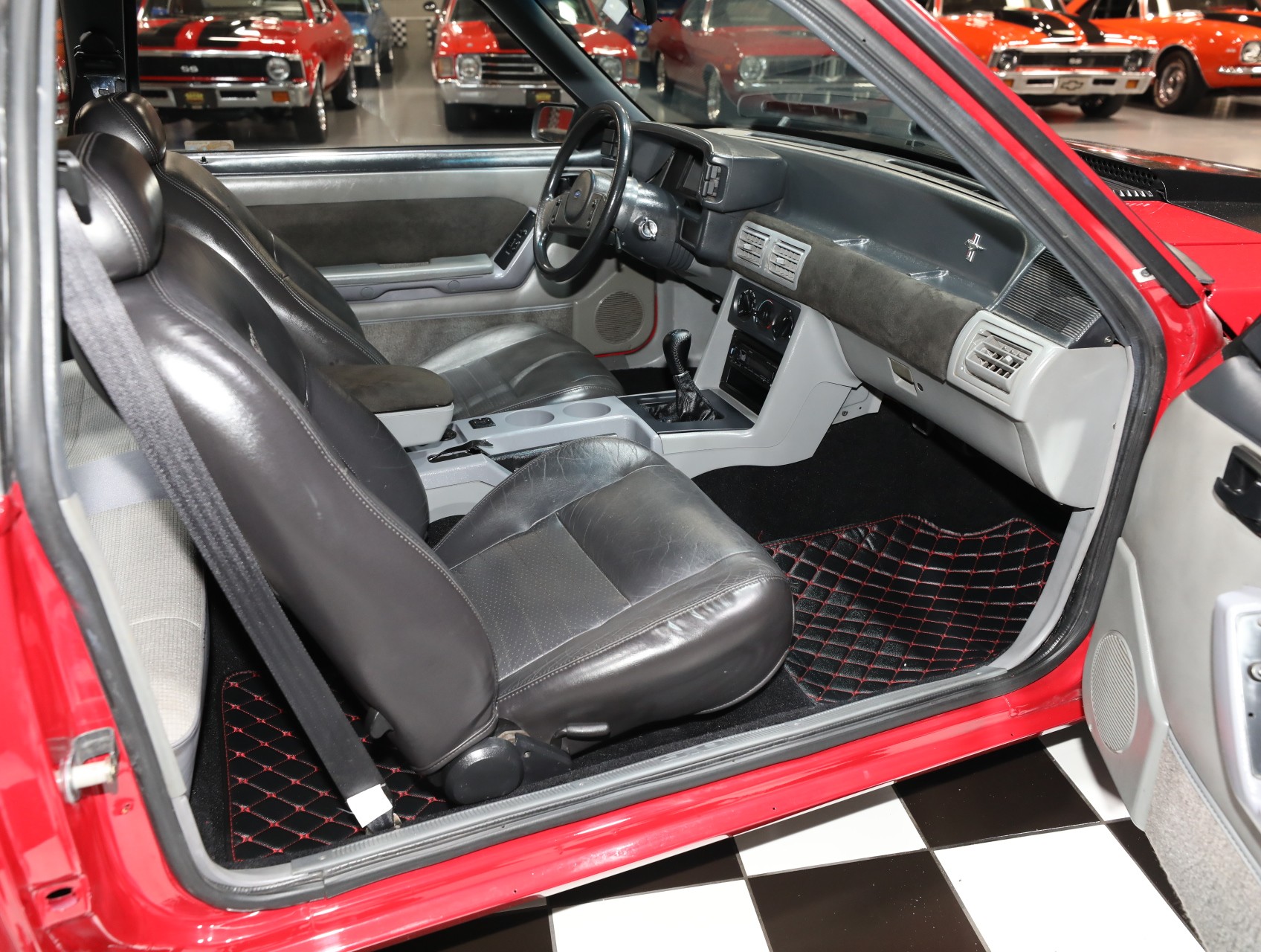 1989 Ford Mustang 43