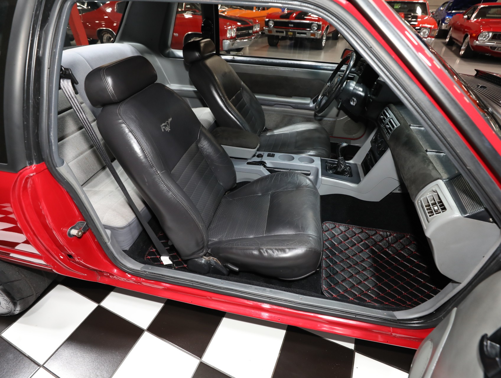 1989 Ford Mustang 44