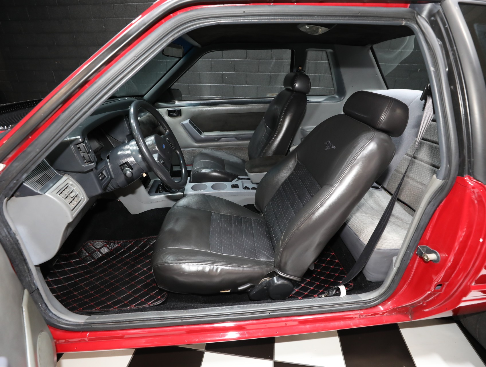 1989 Ford Mustang 52