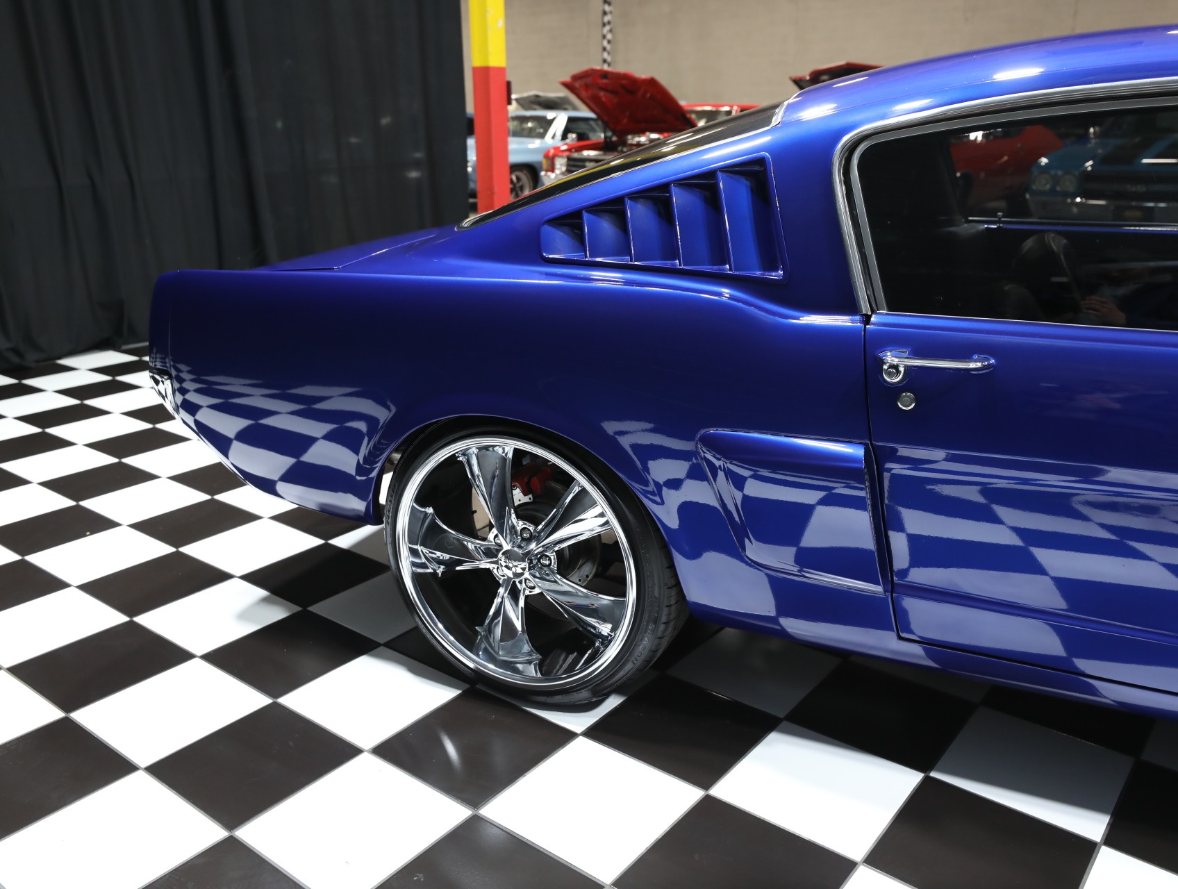 1965 Ford Mustang 12