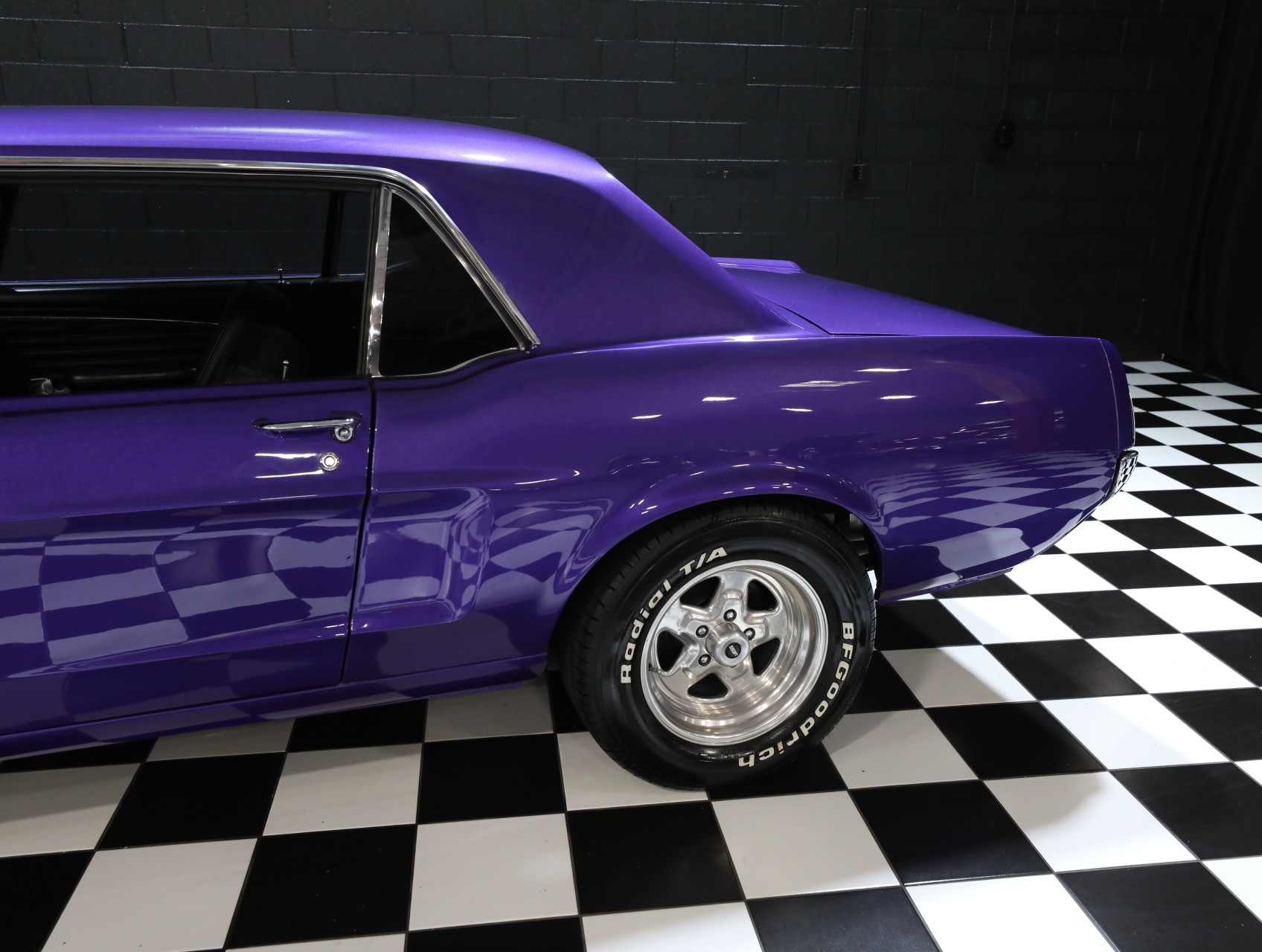 1968 Ford Mustang 30
