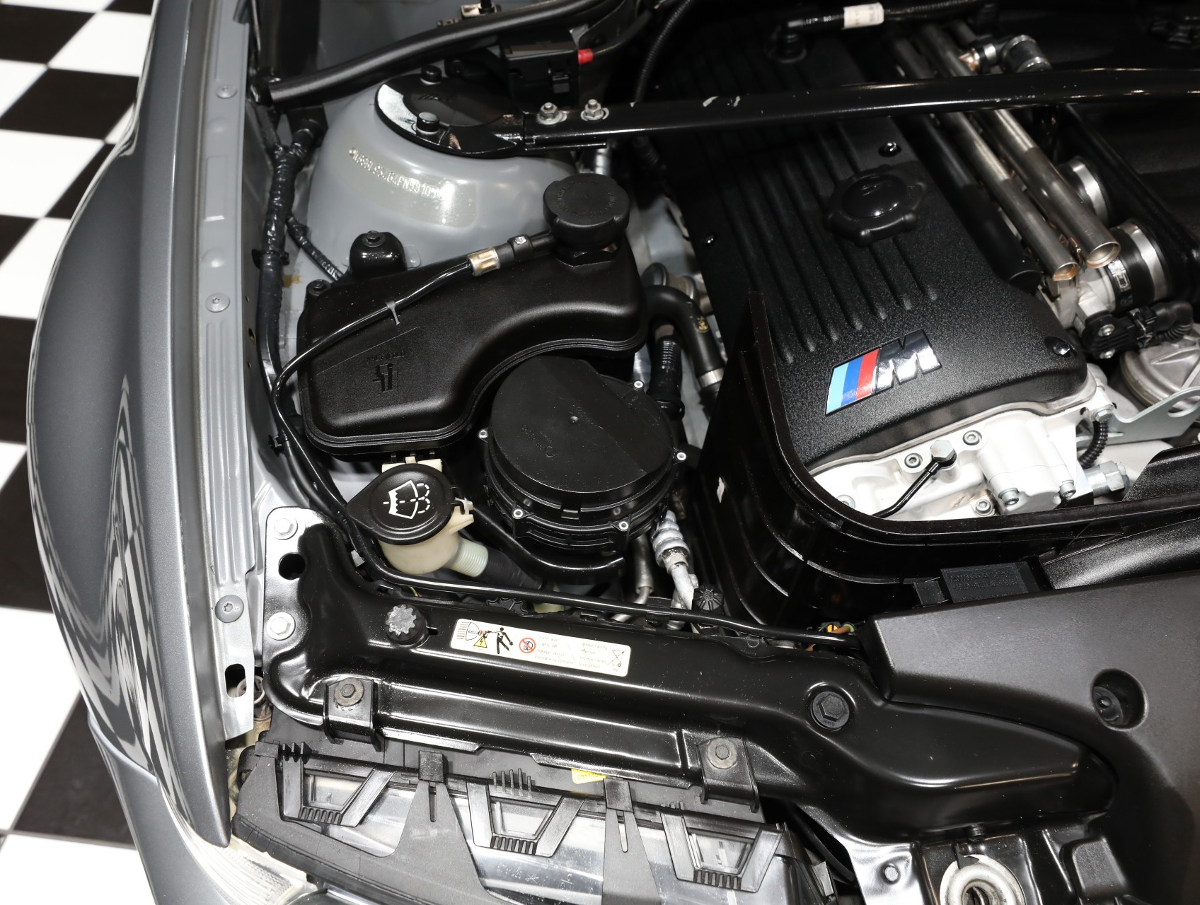 2004 BMW M3 69