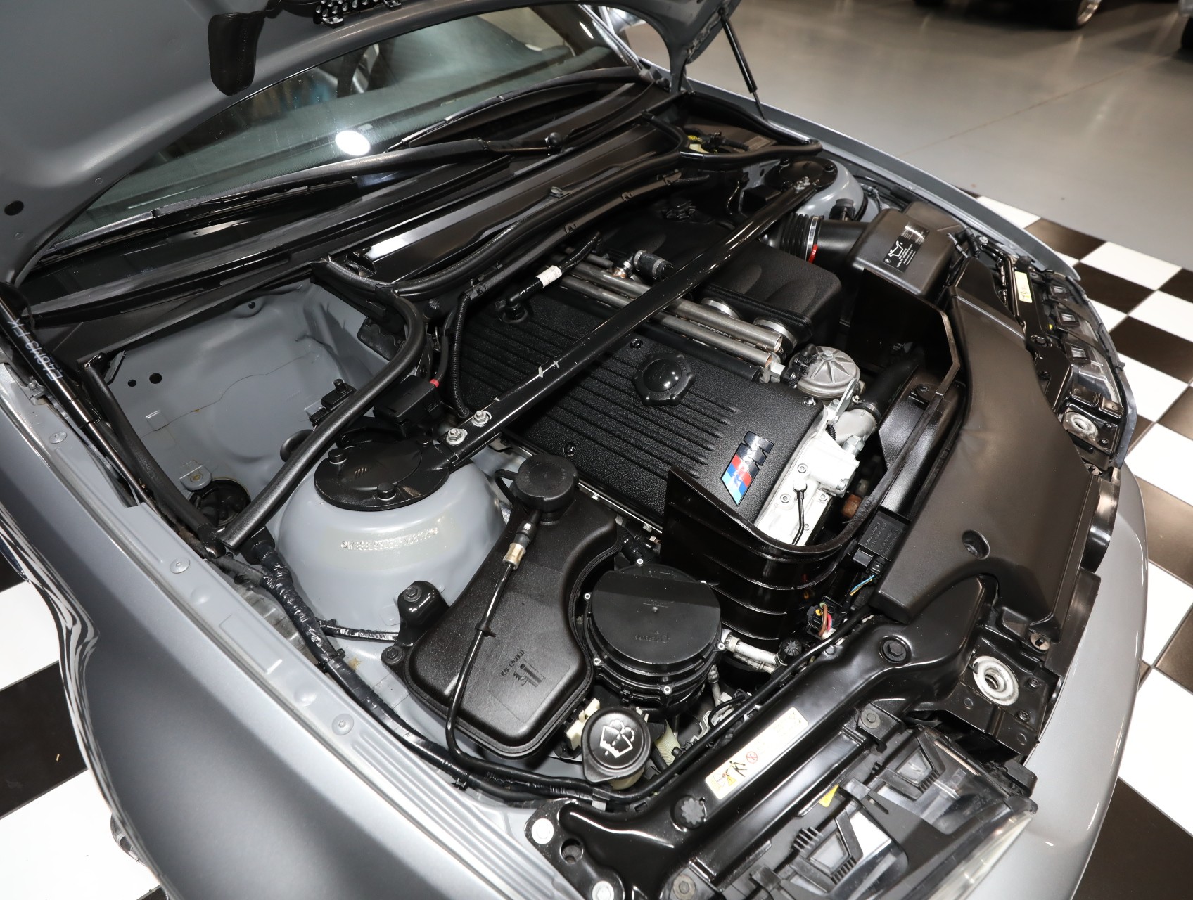 2004 BMW M3 71