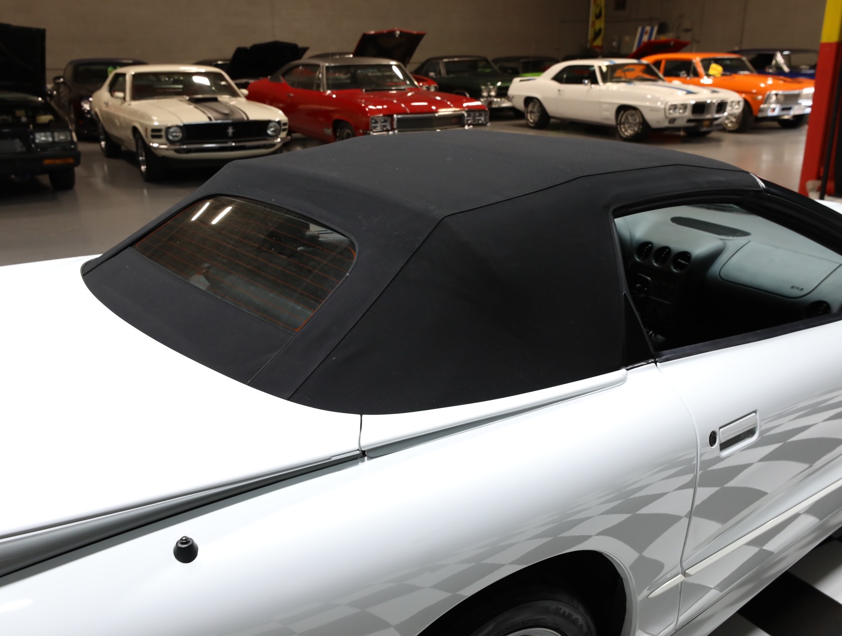 2002 Pontiac Firebird 10