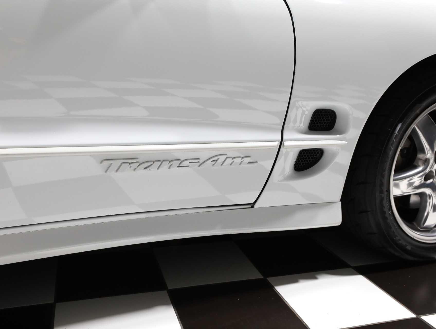 2002 Pontiac Firebird 25