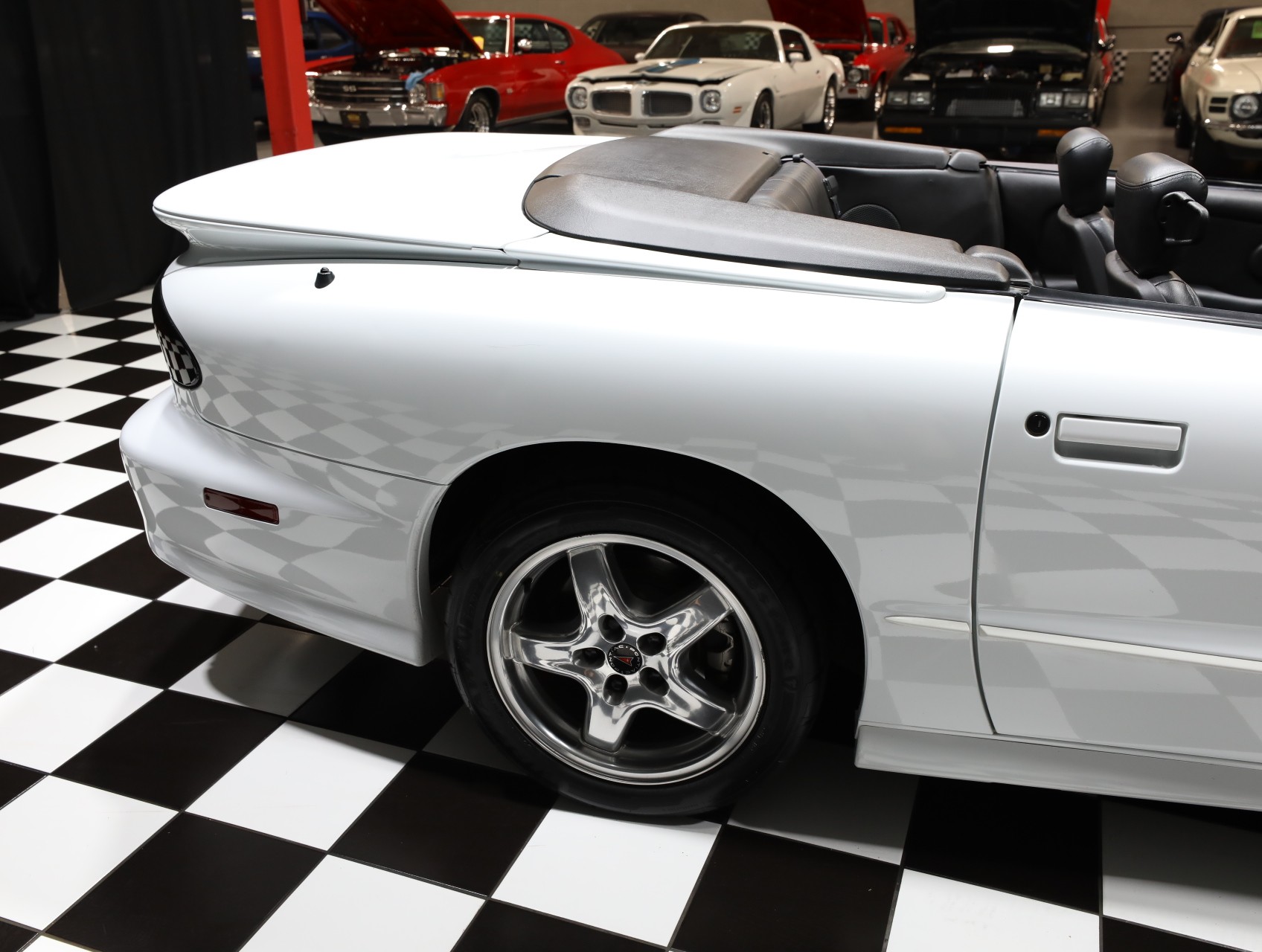 2002 Pontiac Firebird 27