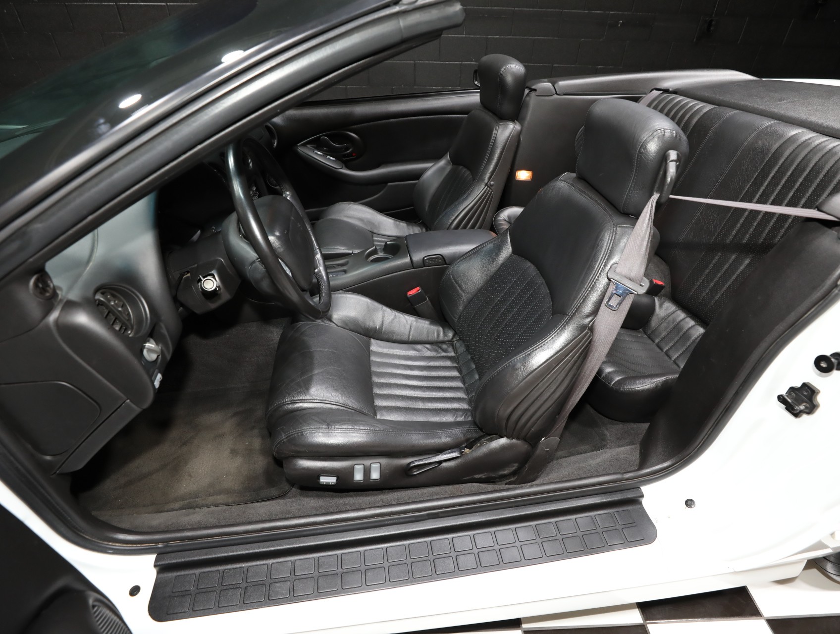 2002 Pontiac Firebird 61