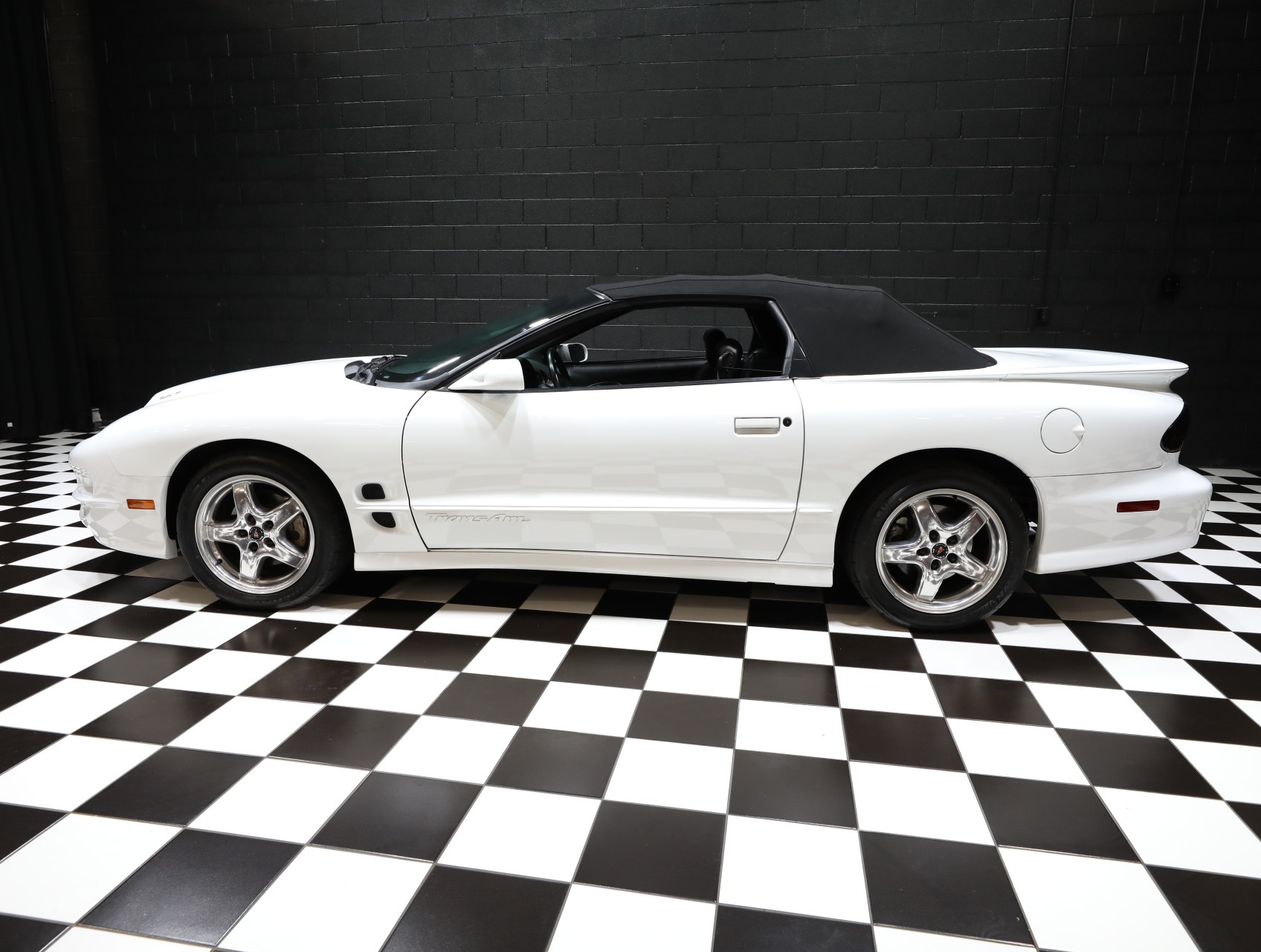 2002 Pontiac Firebird 7