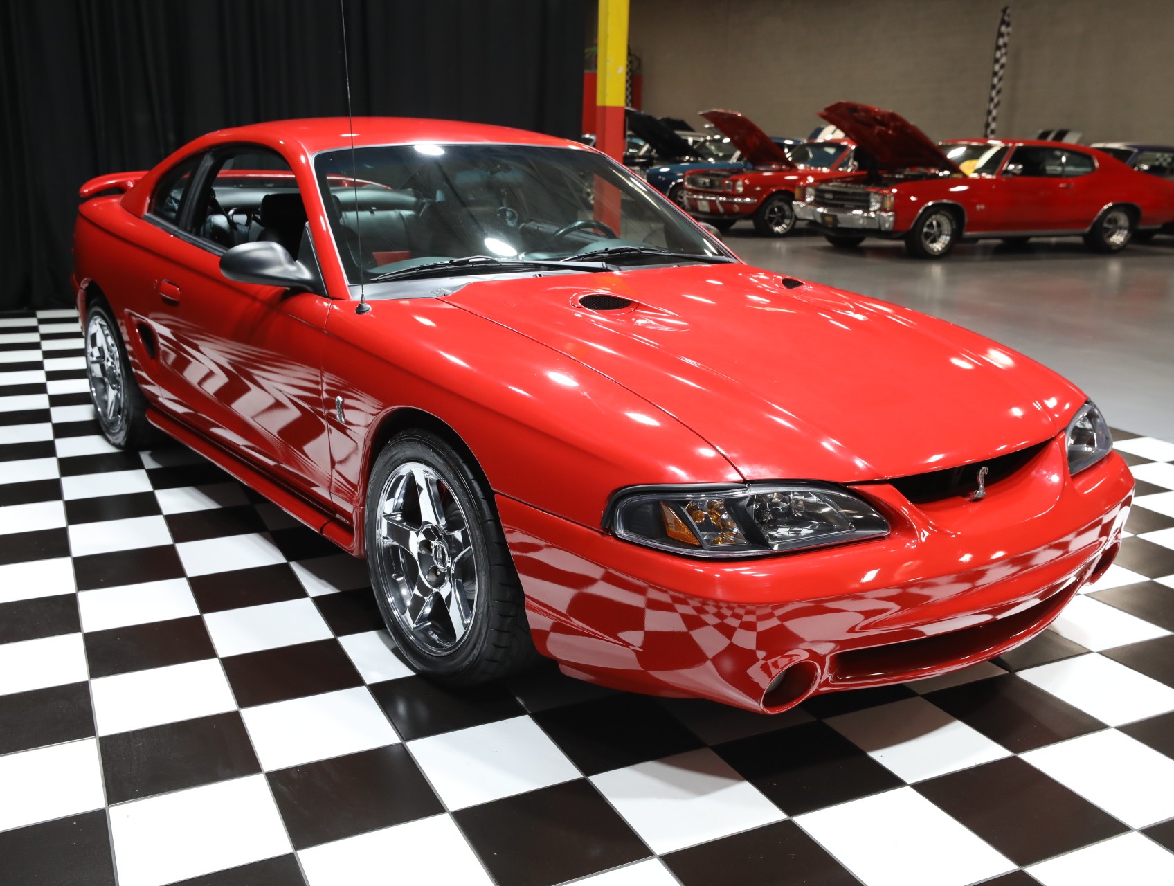 1997 Ford Mustang SVT Cobra 14