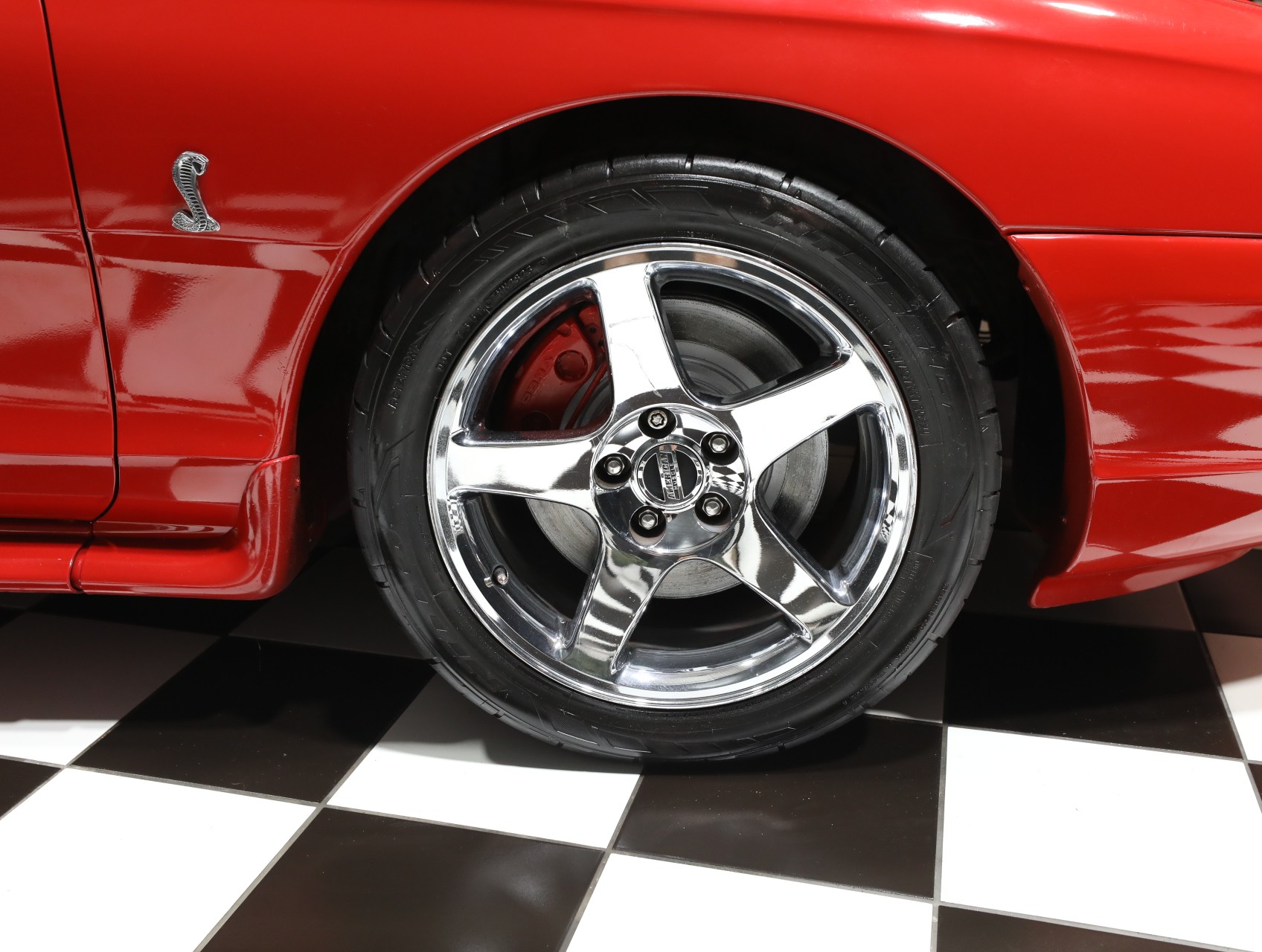 1997 Ford Mustang SVT Cobra 36