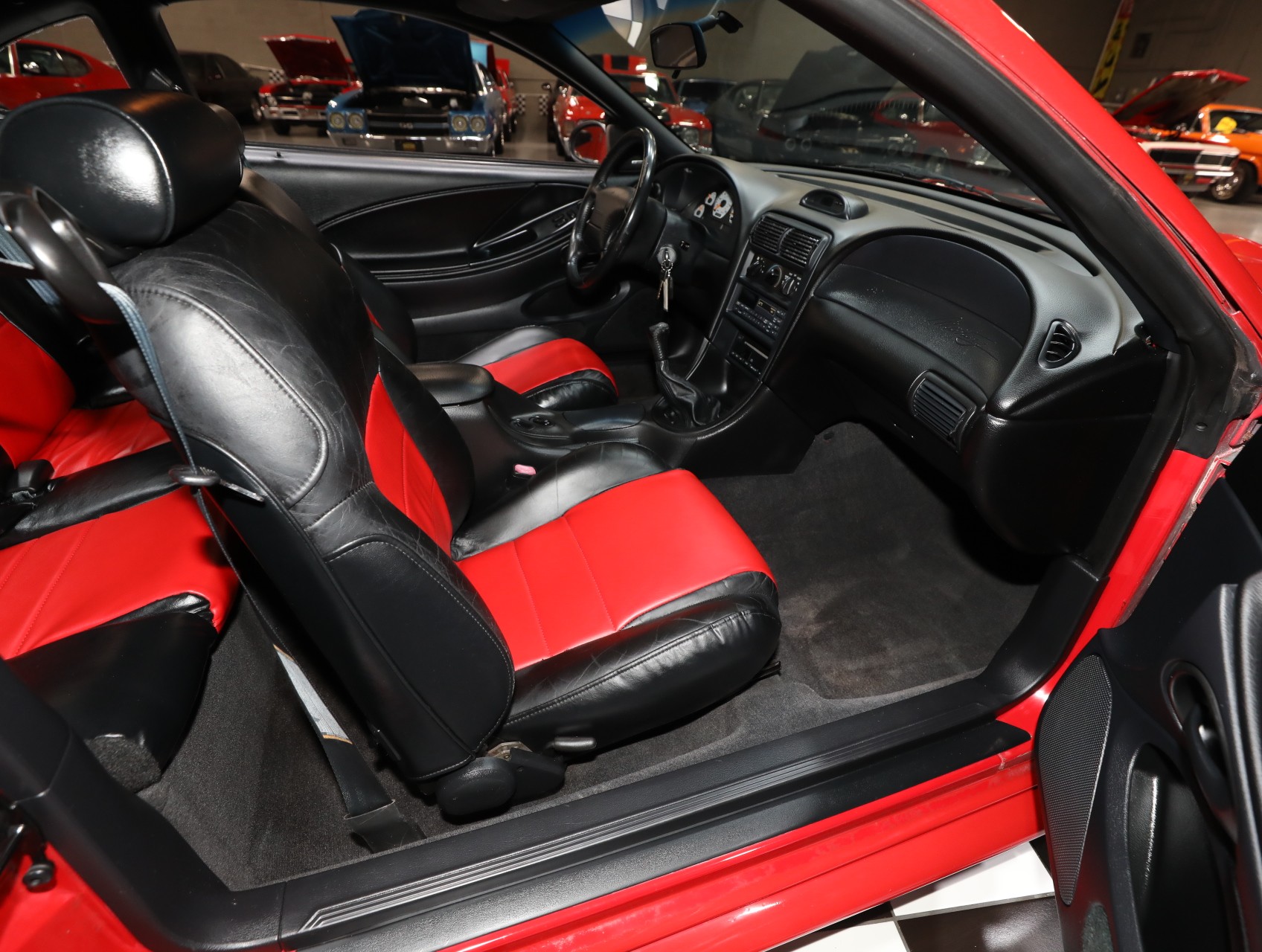 1997 Ford Mustang SVT Cobra 42