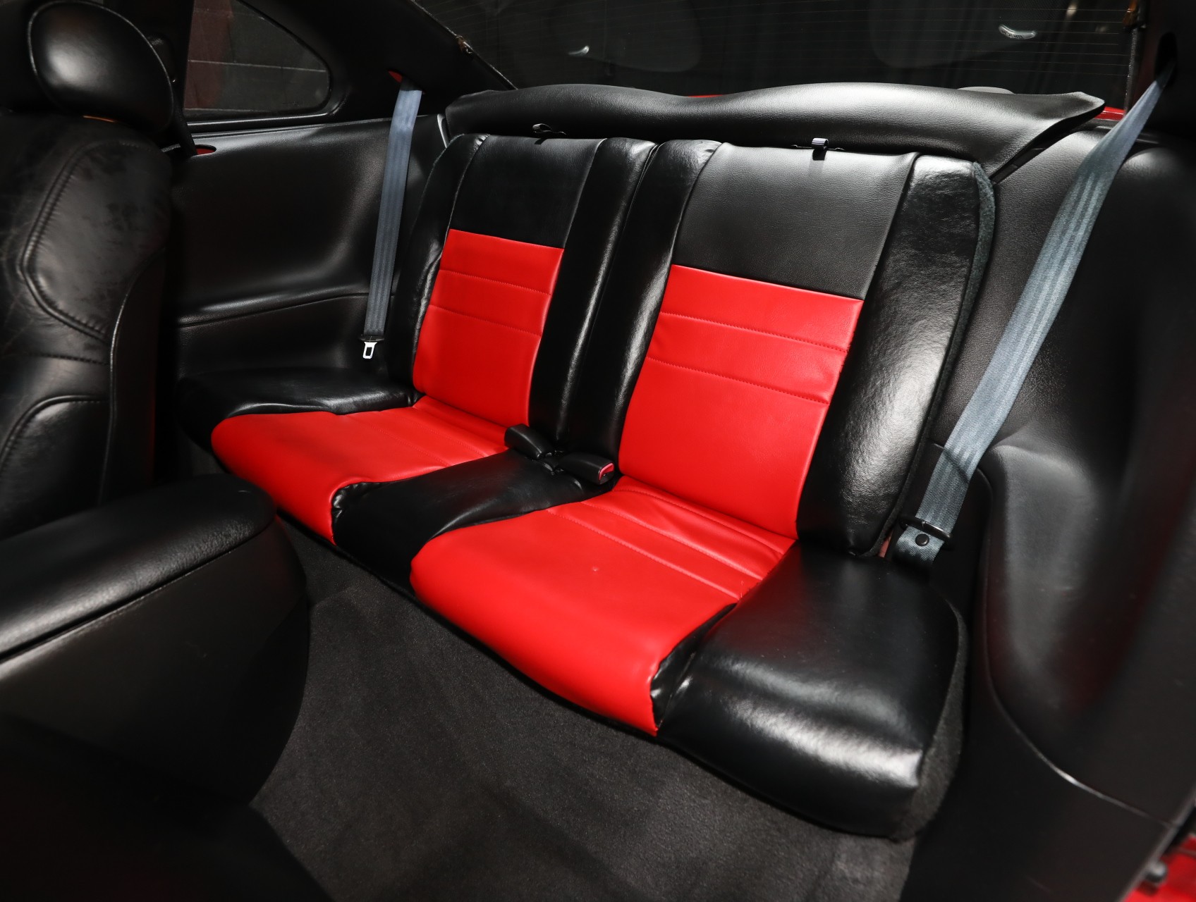 1997 Ford Mustang SVT Cobra 4