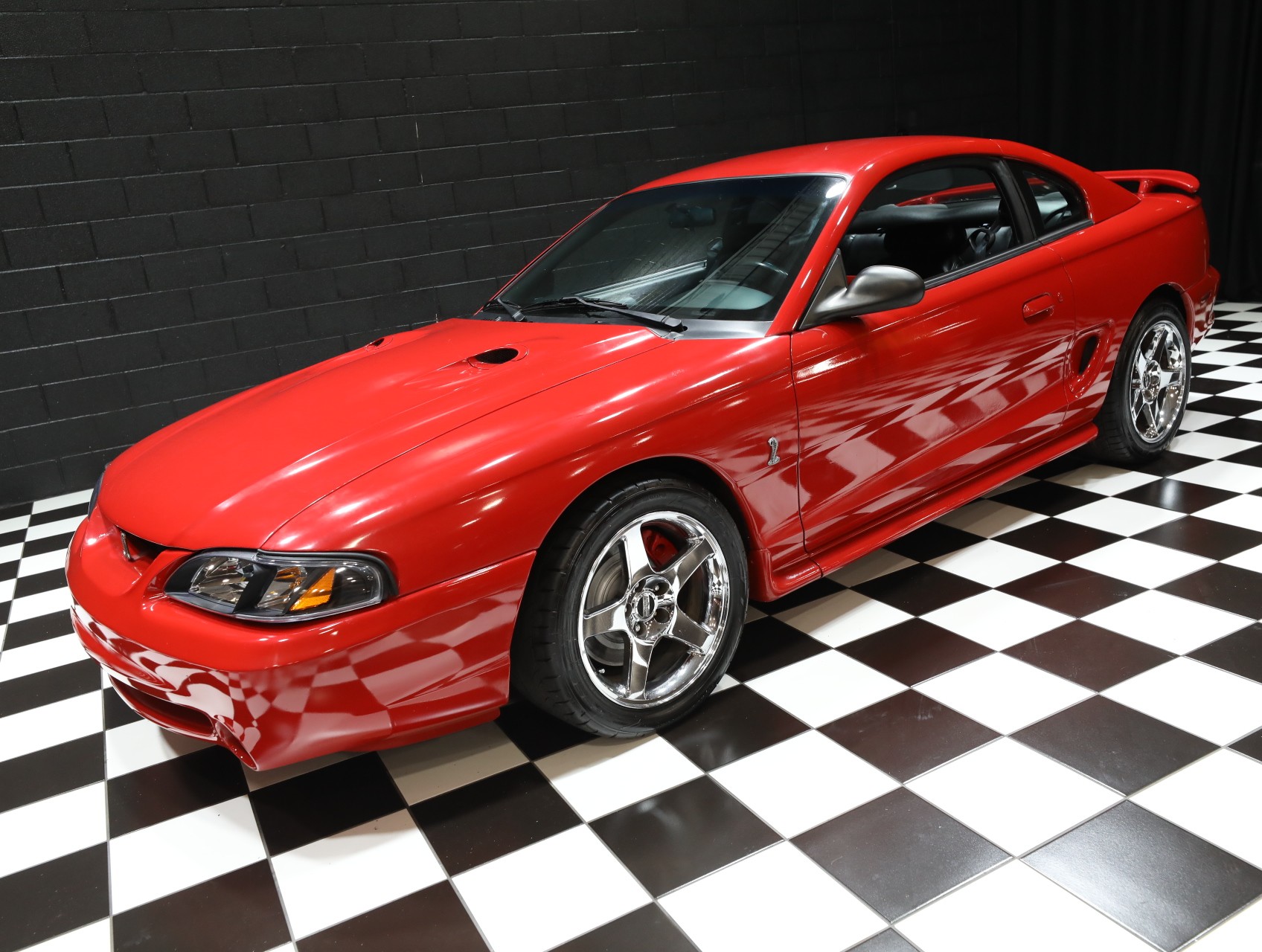 1997 Ford Mustang SVT Cobra 8