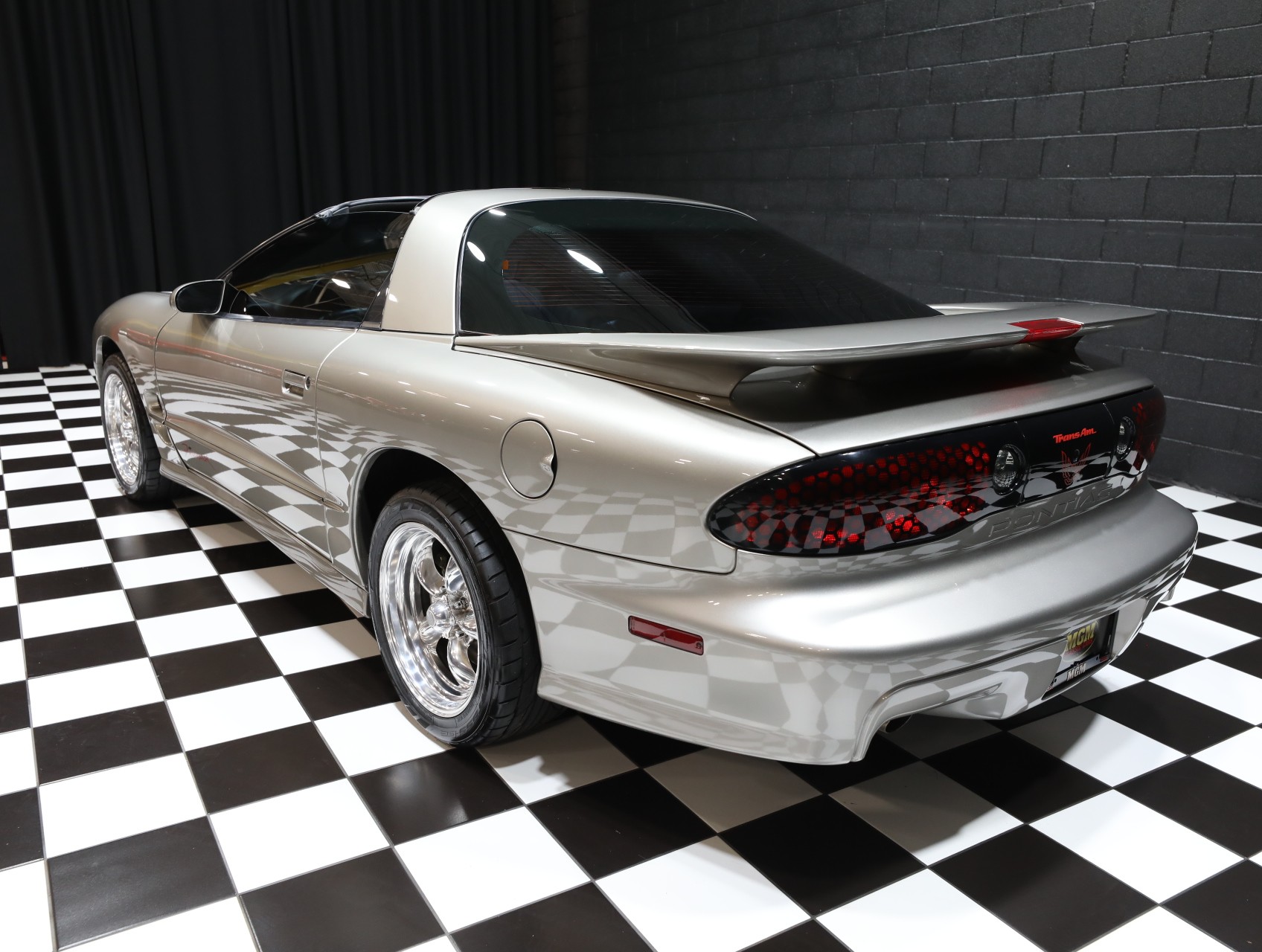 2000 Pontiac Firebird 37