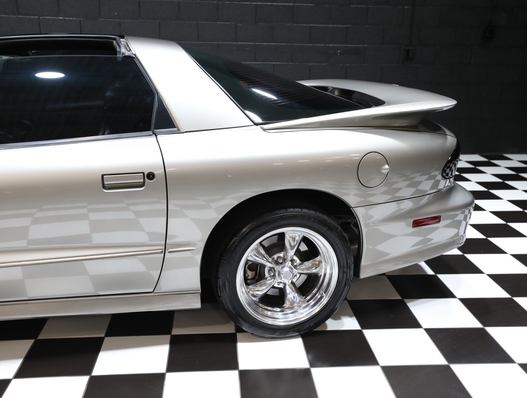 2000 Pontiac Firebird 40