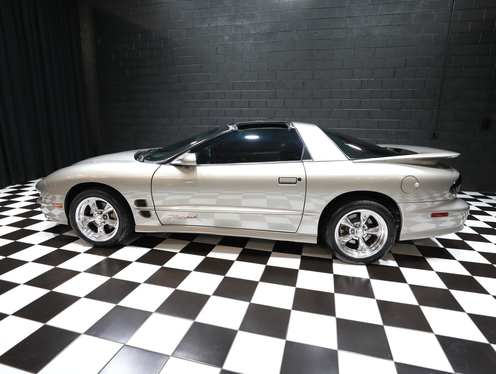 2000 Pontiac Firebird 41