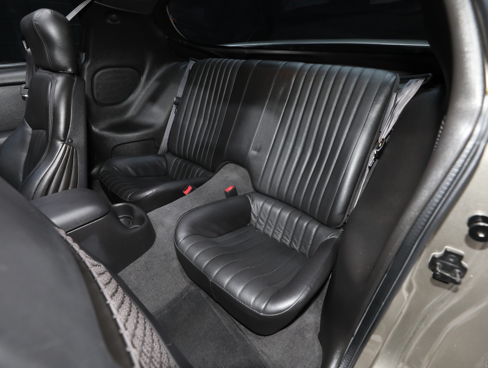 2000 Pontiac Firebird 4