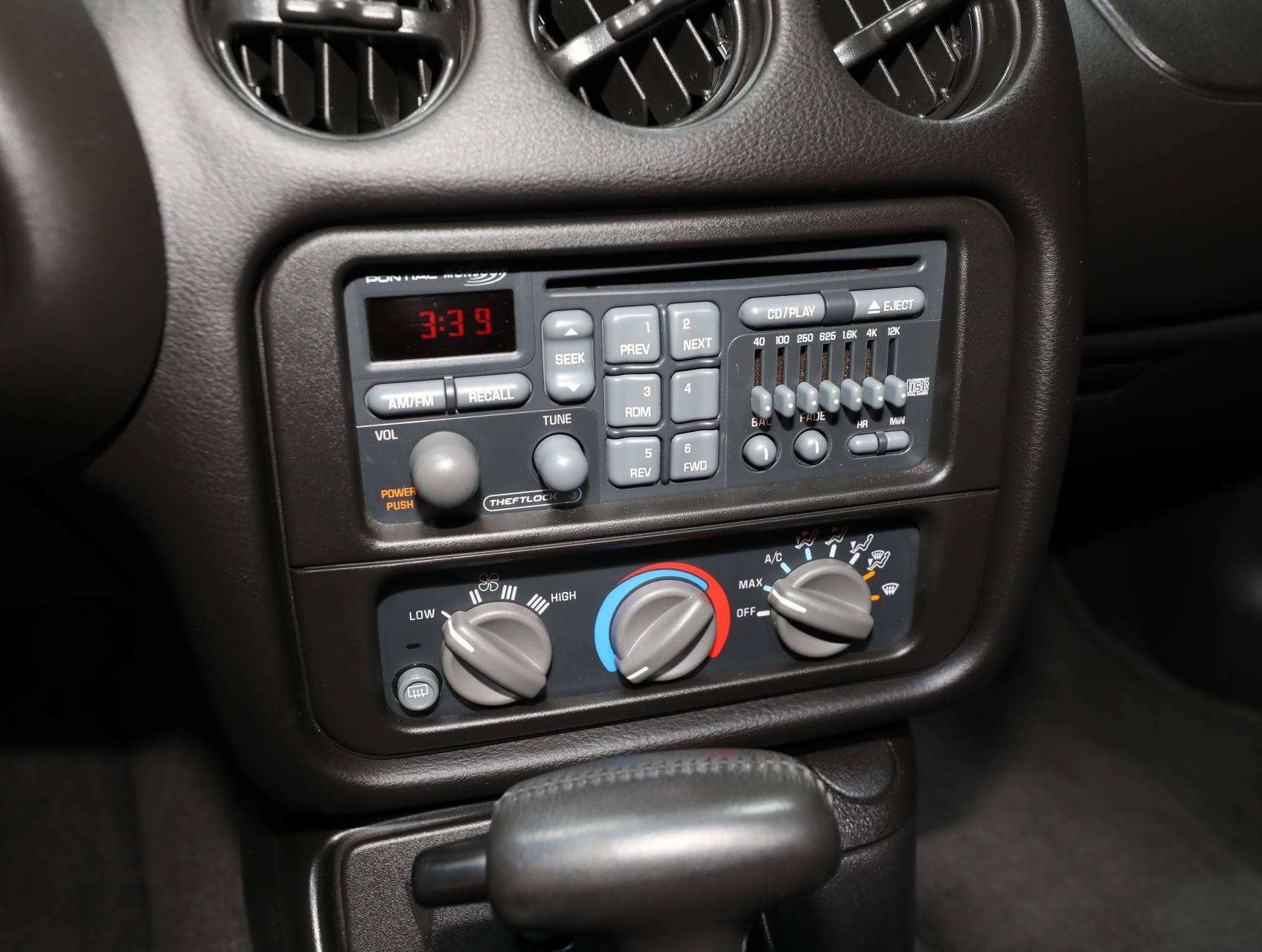2000 Pontiac Firebird 68