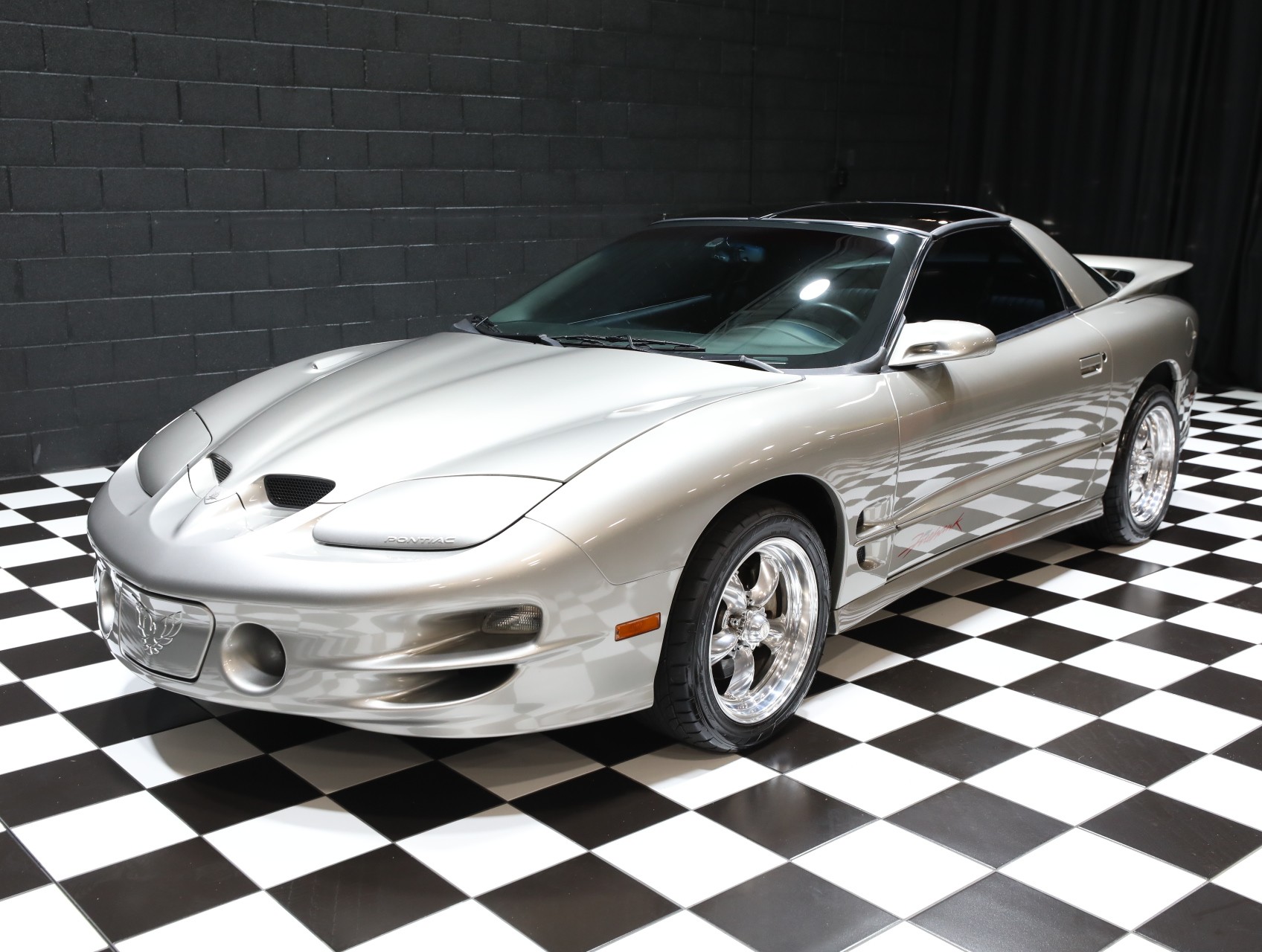 2000 Pontiac Firebird 6