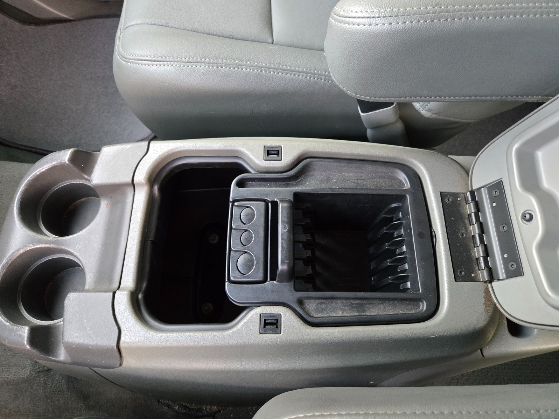 2003 Ford Excursion 129