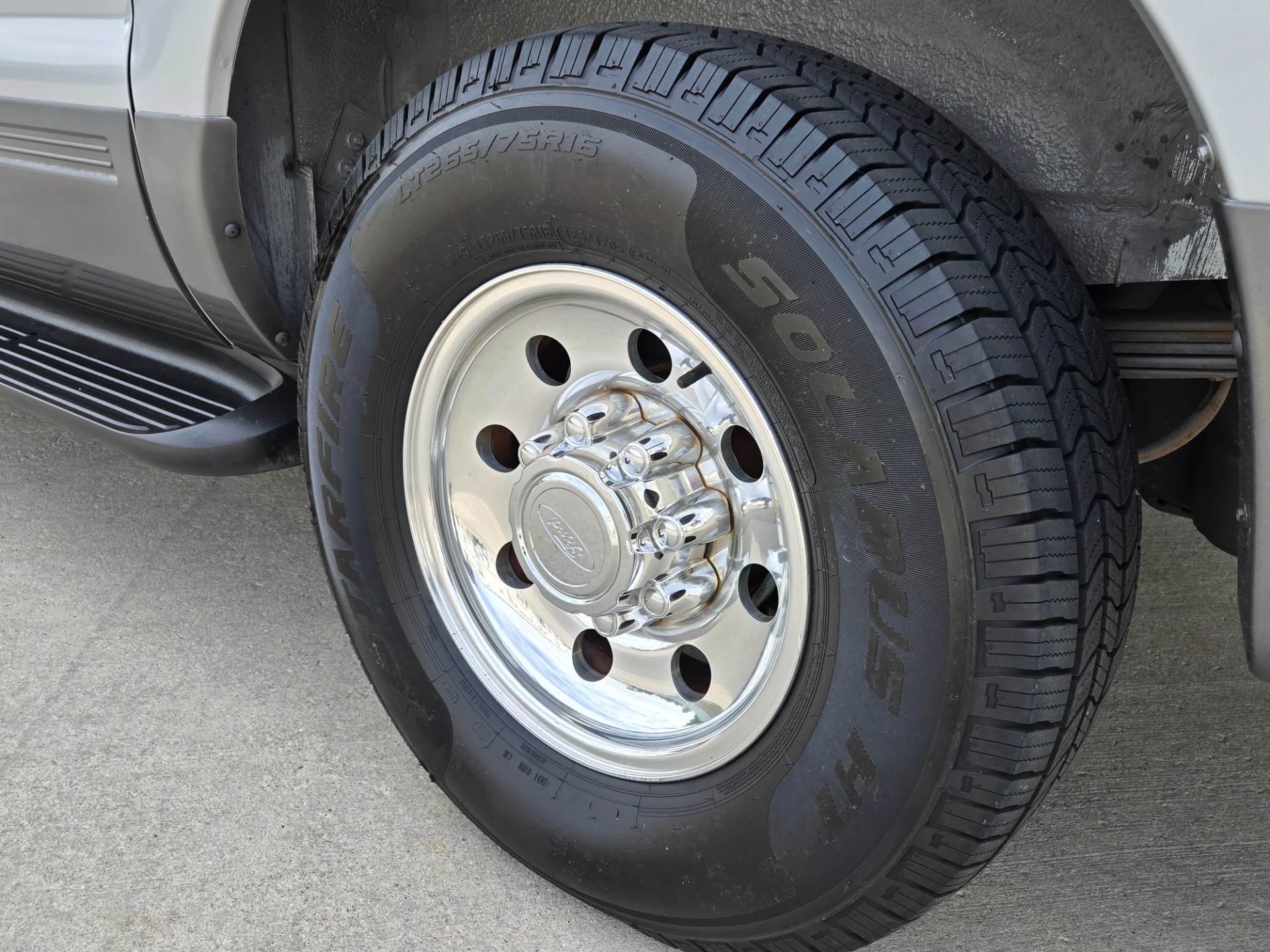 2003 Ford Excursion 44